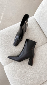 Wez Boots Black Shine