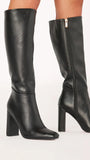Nakoa Boots Black