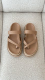 Amia Slide Light Cashew