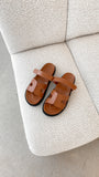 Theon Slides Tan