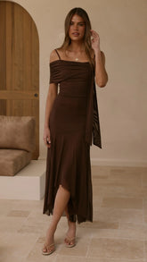 Lucy Maxi Dress Brown