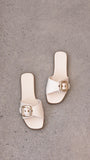 Vasili Slides Bone