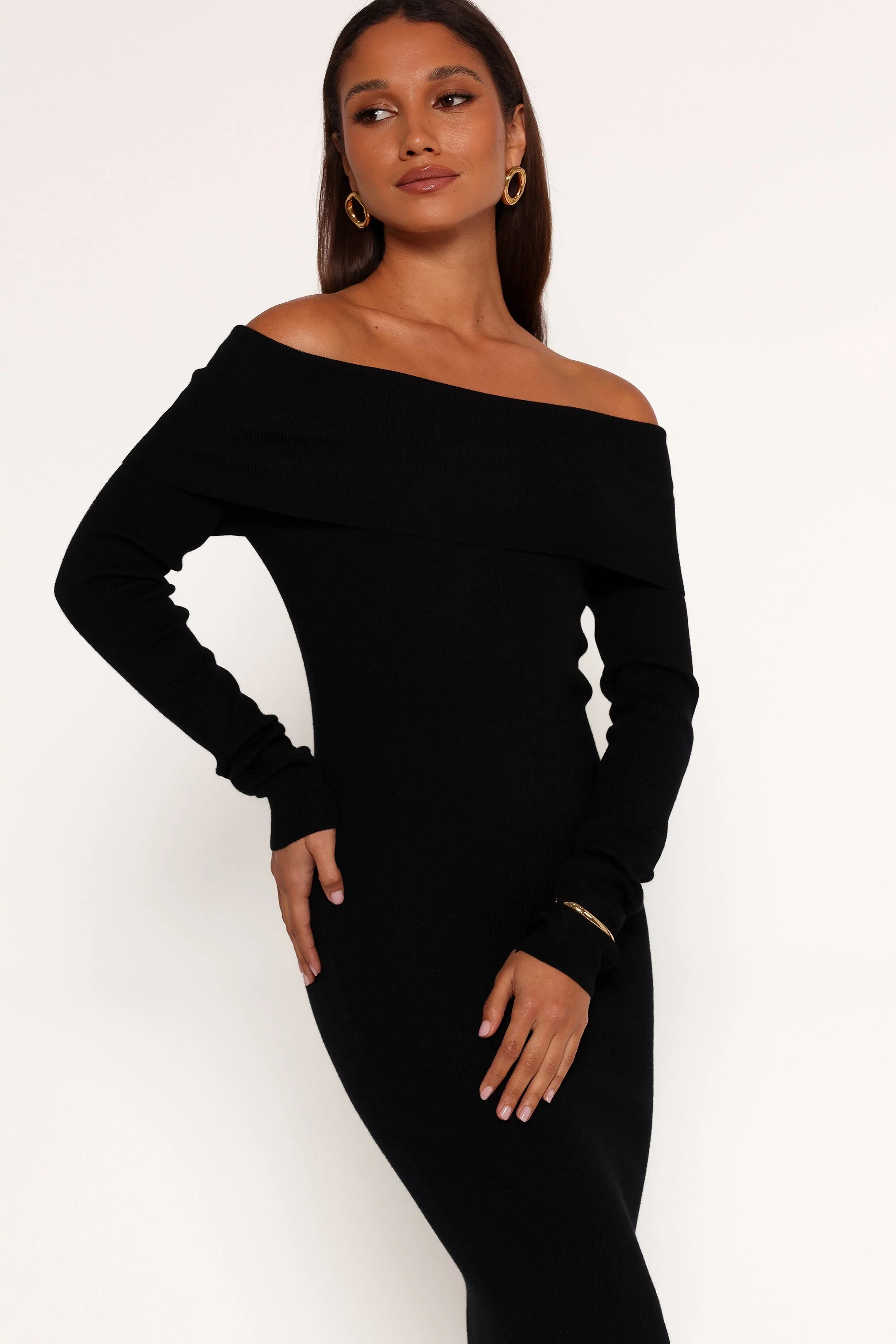 Archie Off the Shoulder Midi Dress Black