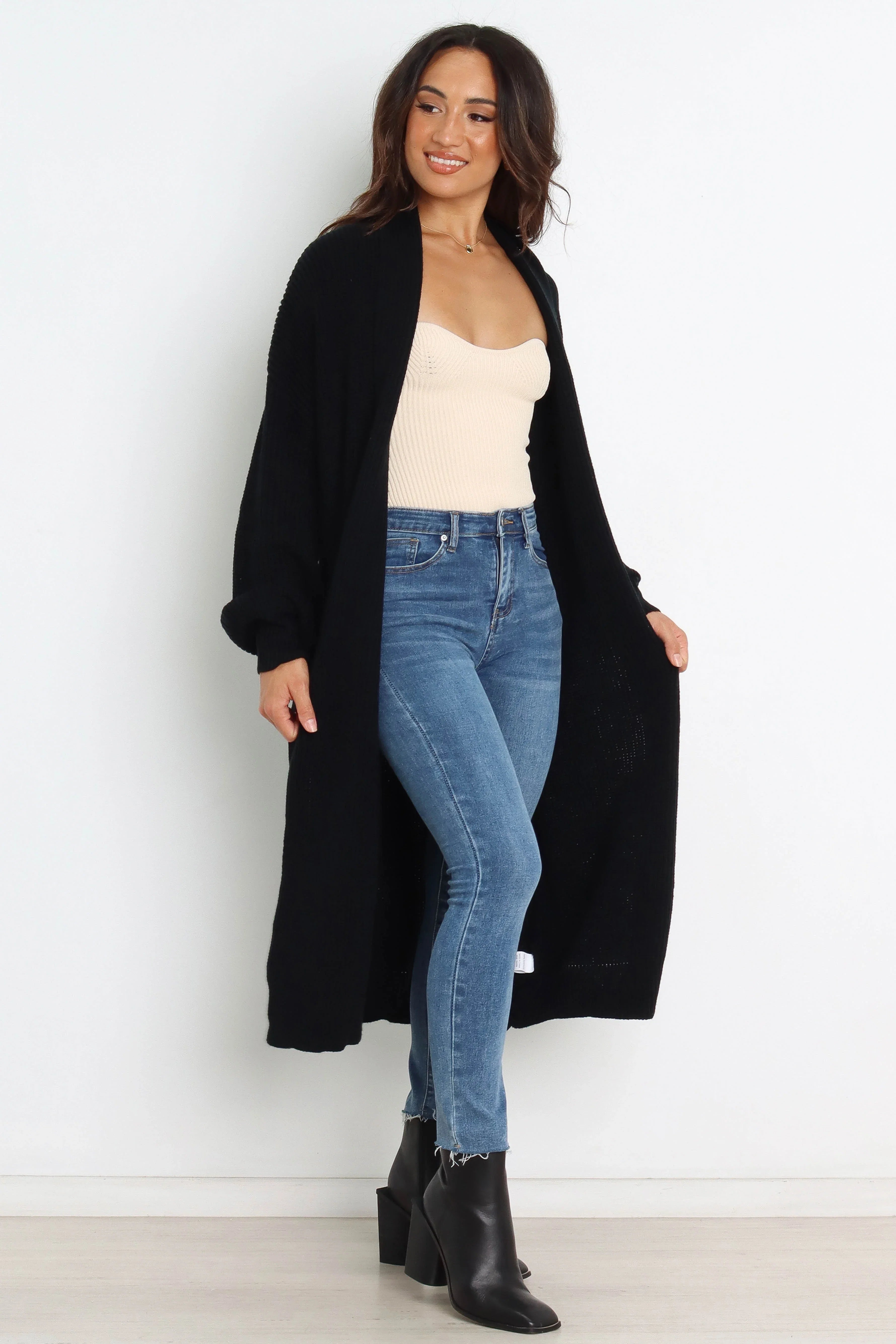 Lorrie Cardigan Black