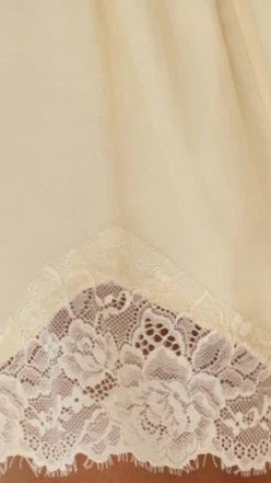 Makoa Lace Shorts Yellow