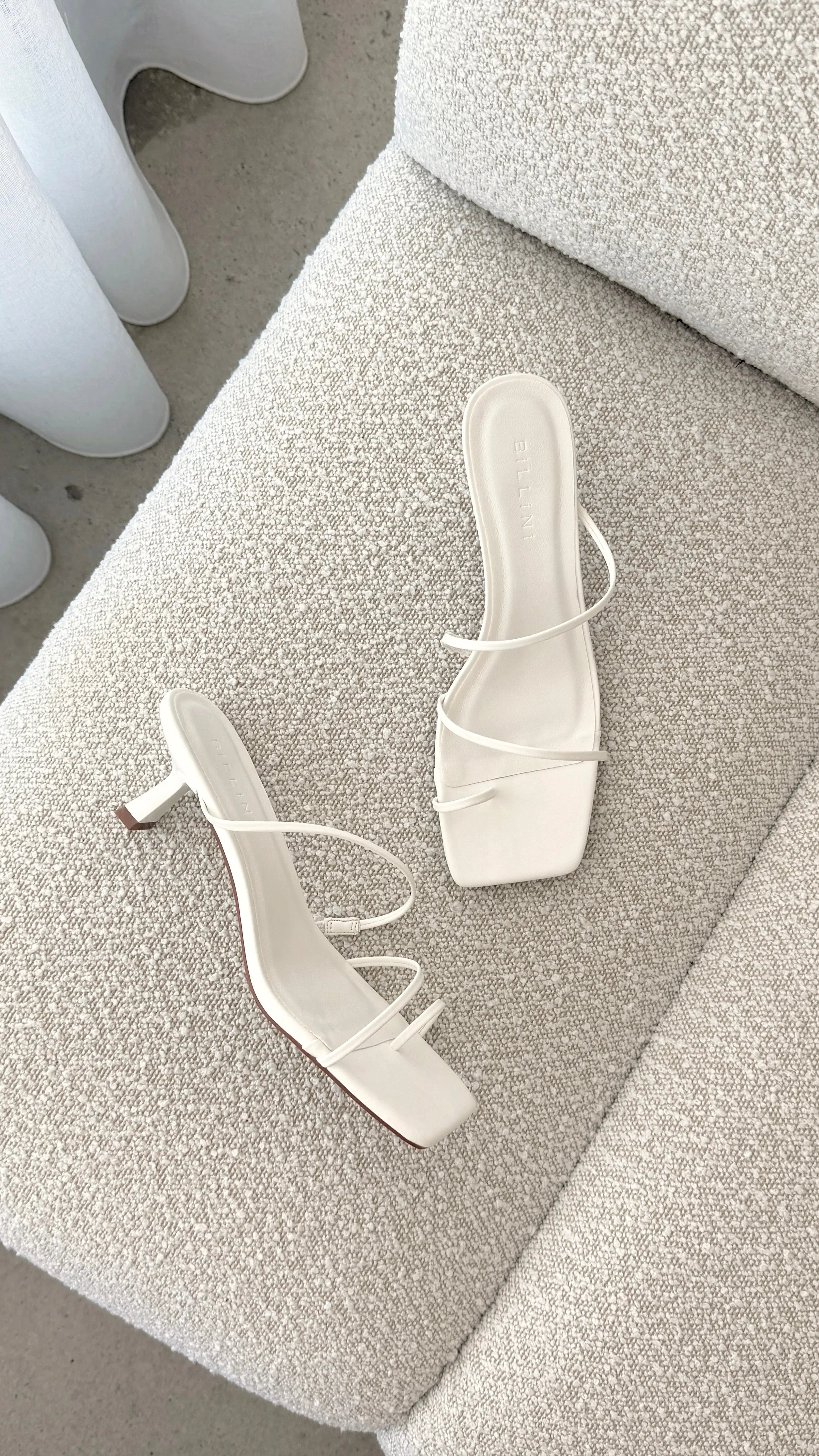 Mabel Heel White