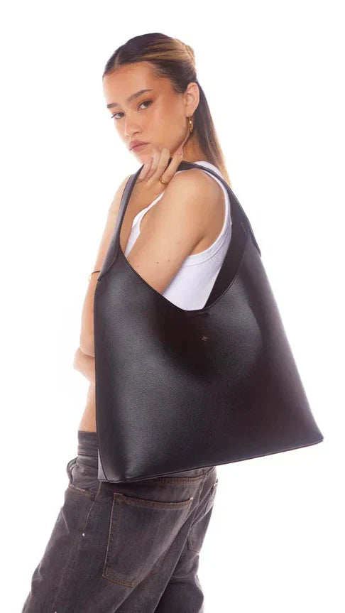 Duke Hobo Bag Black PU