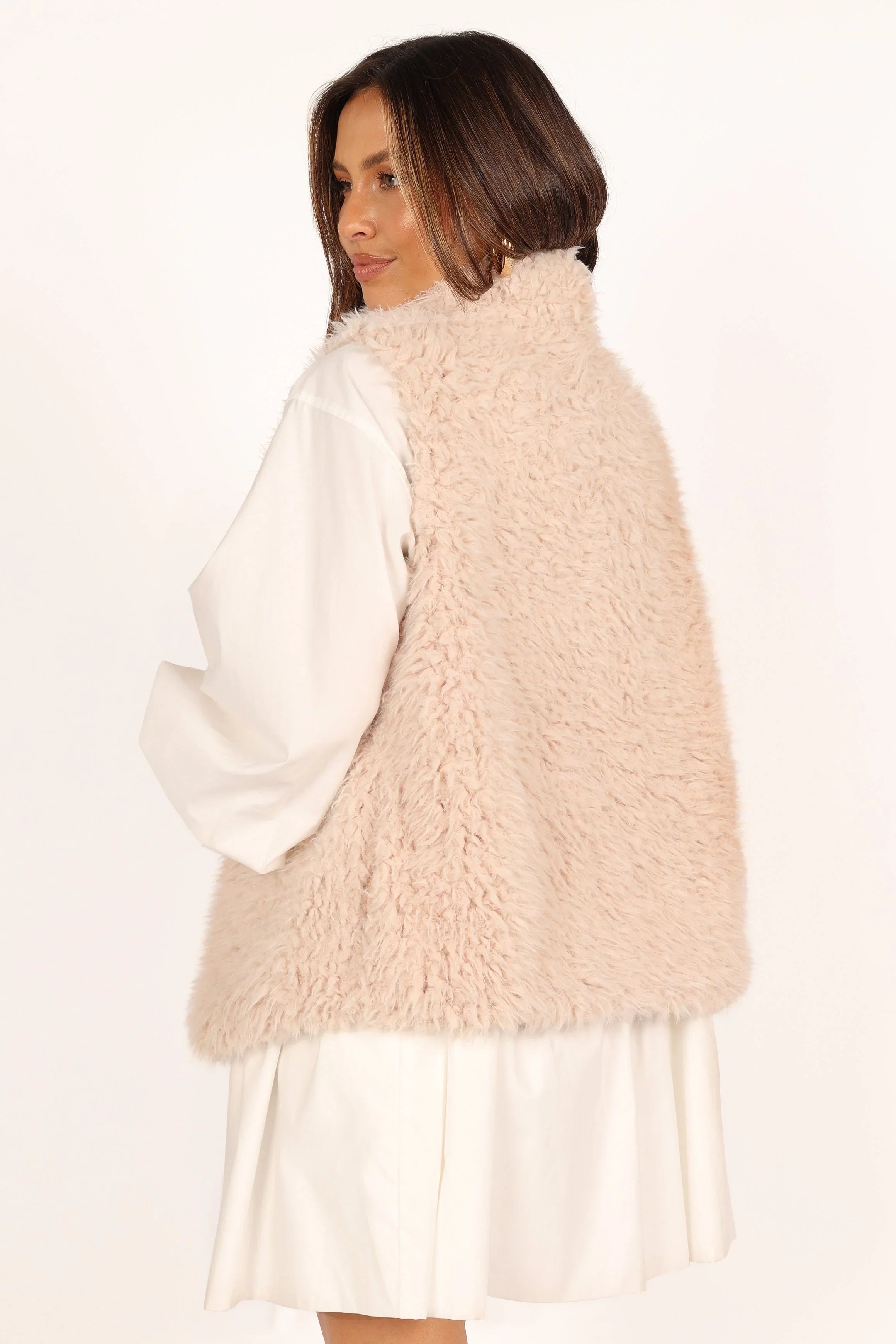 Chelsea Faux Fur Open Front Vest Eggshell