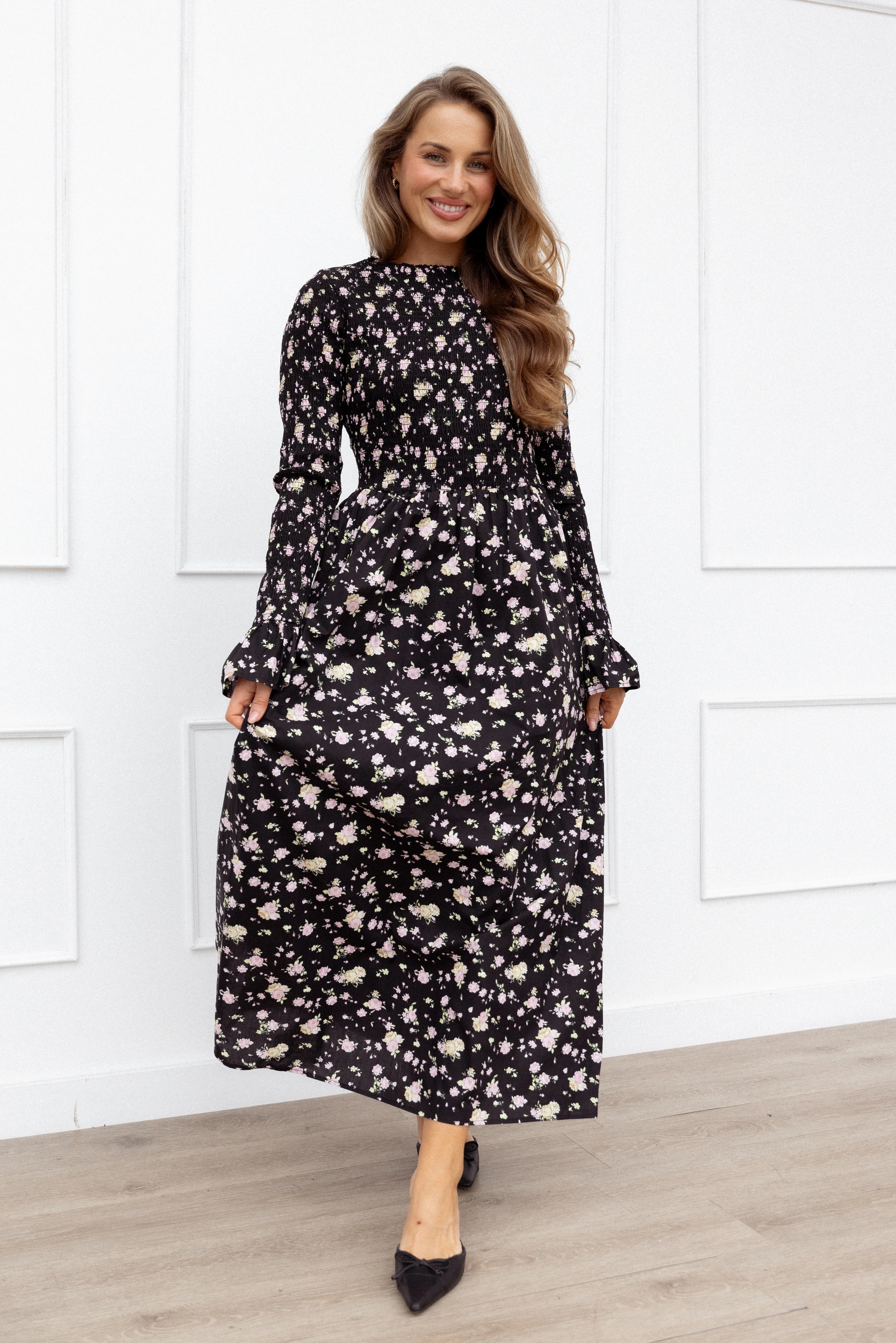 Mairead Maxi Dress Black Floral