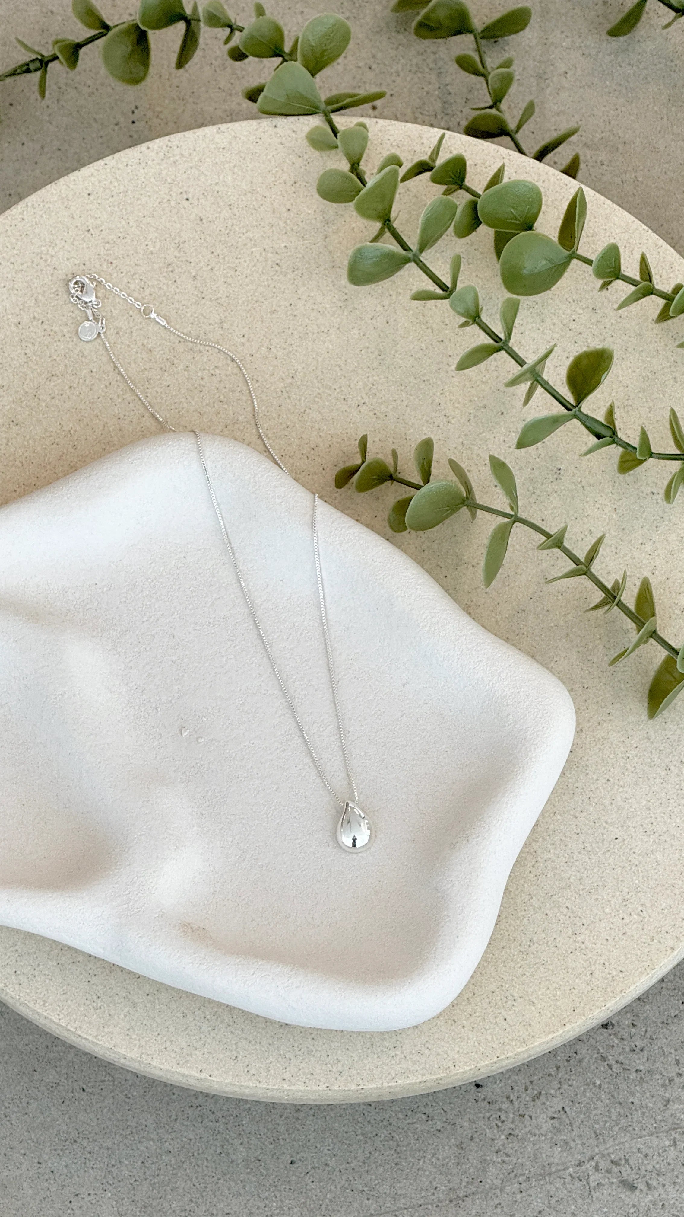Varenna Necklace Silver