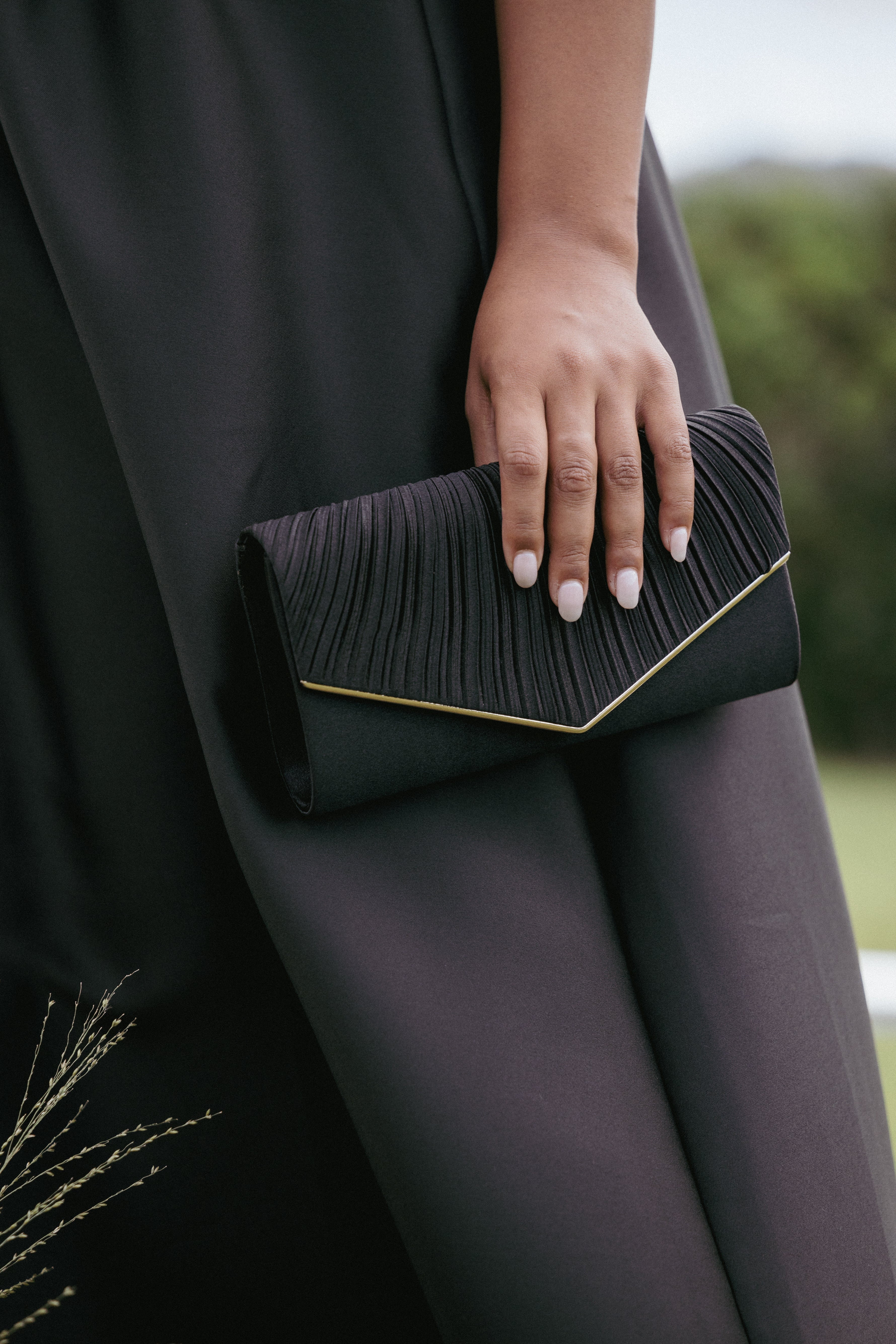 Lucia Clutch Black
