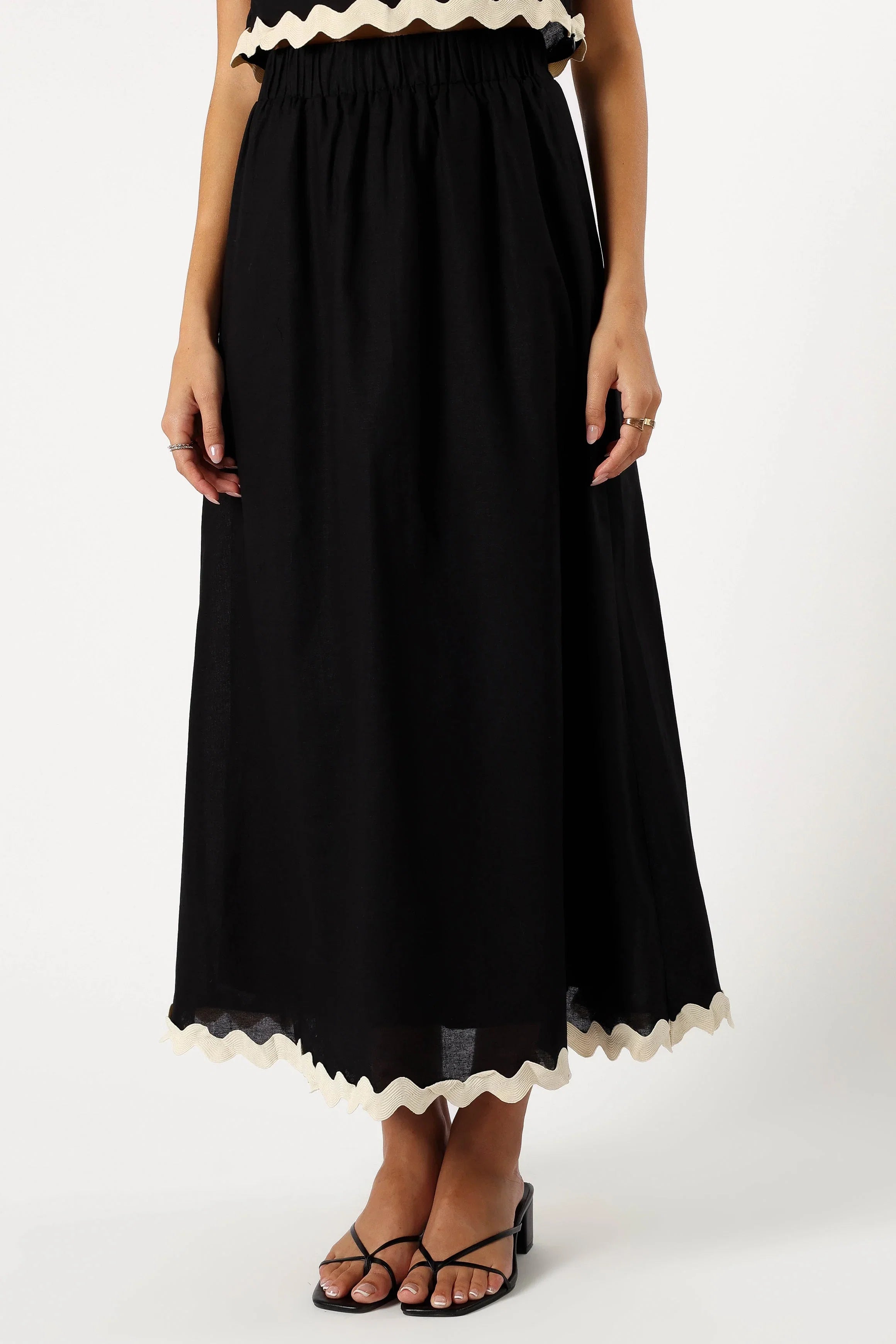 Chrissy Two Piece Set Black Cream