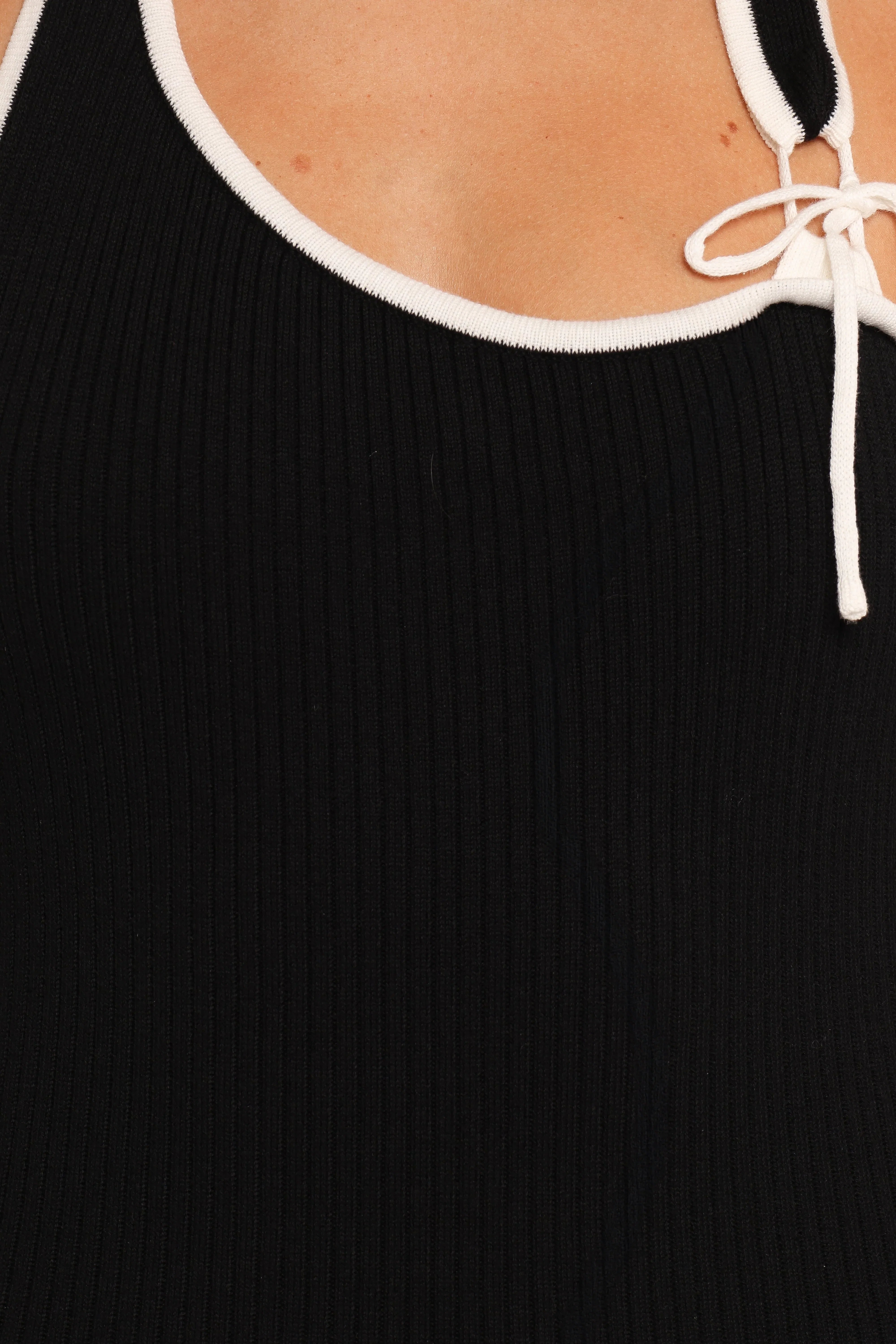 Freja Maxi Dress Cream Black