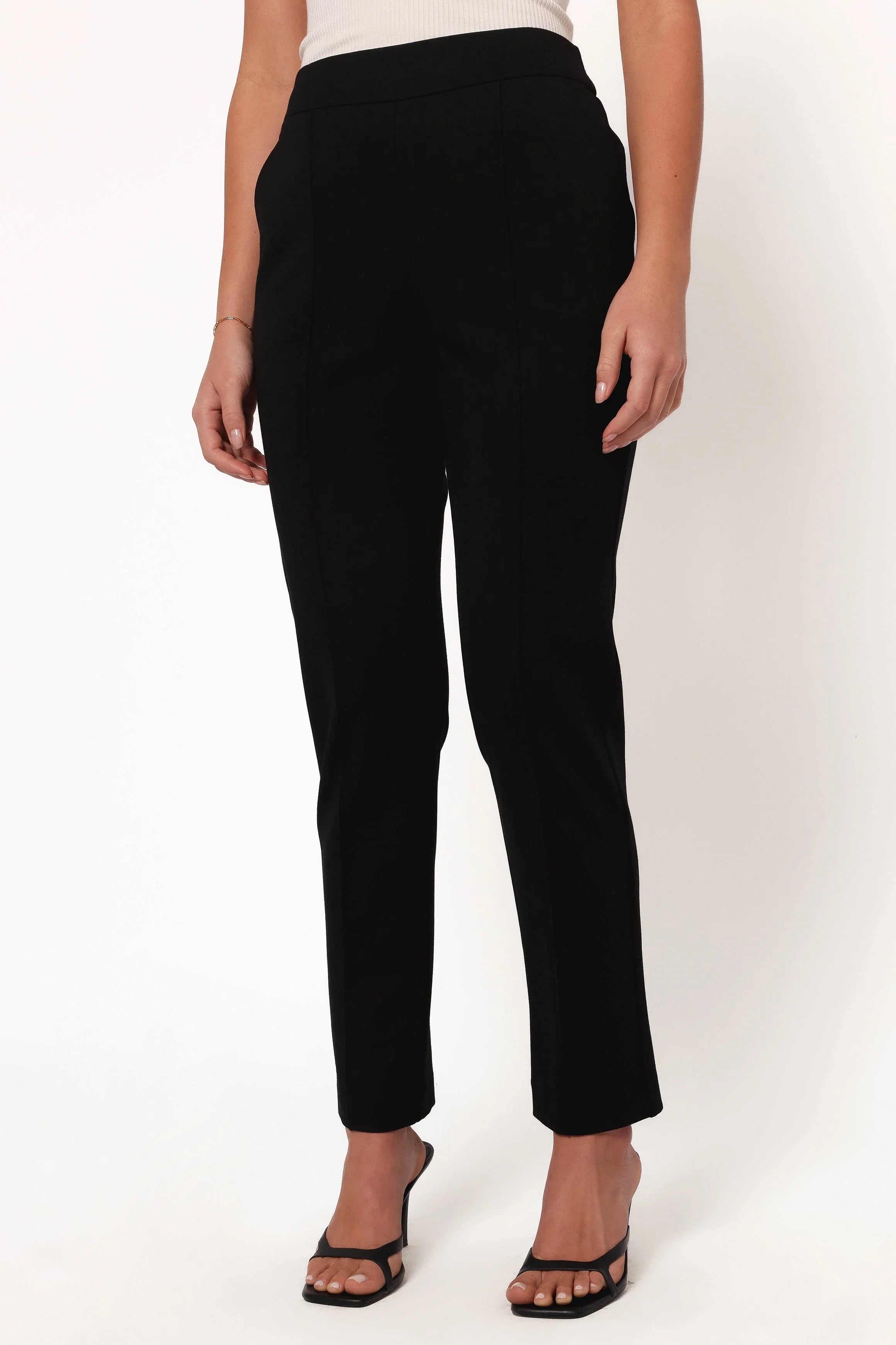 Martina Pant Black