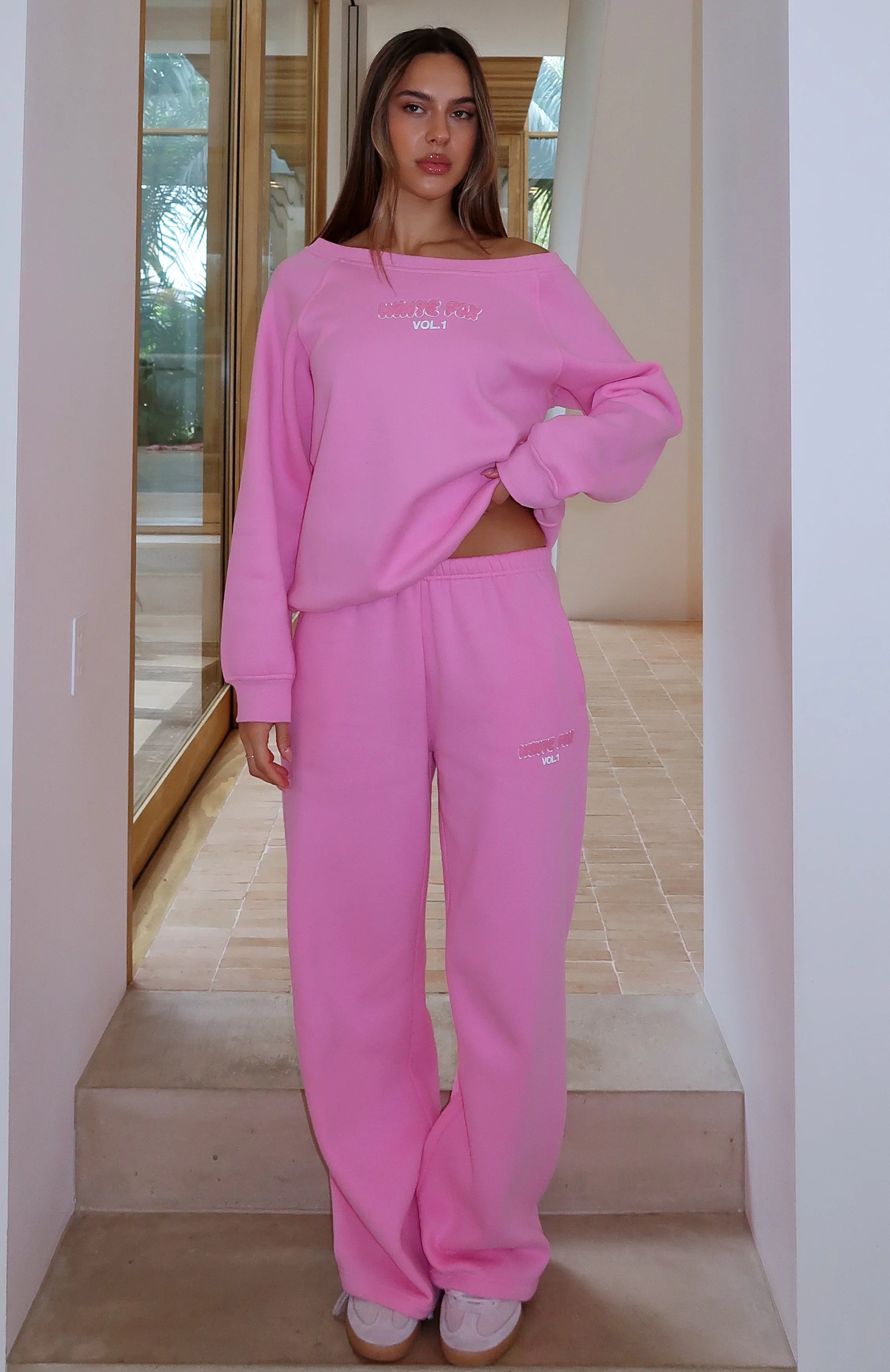 Vol 1 Wide Leg Sweatpants Bubblegum