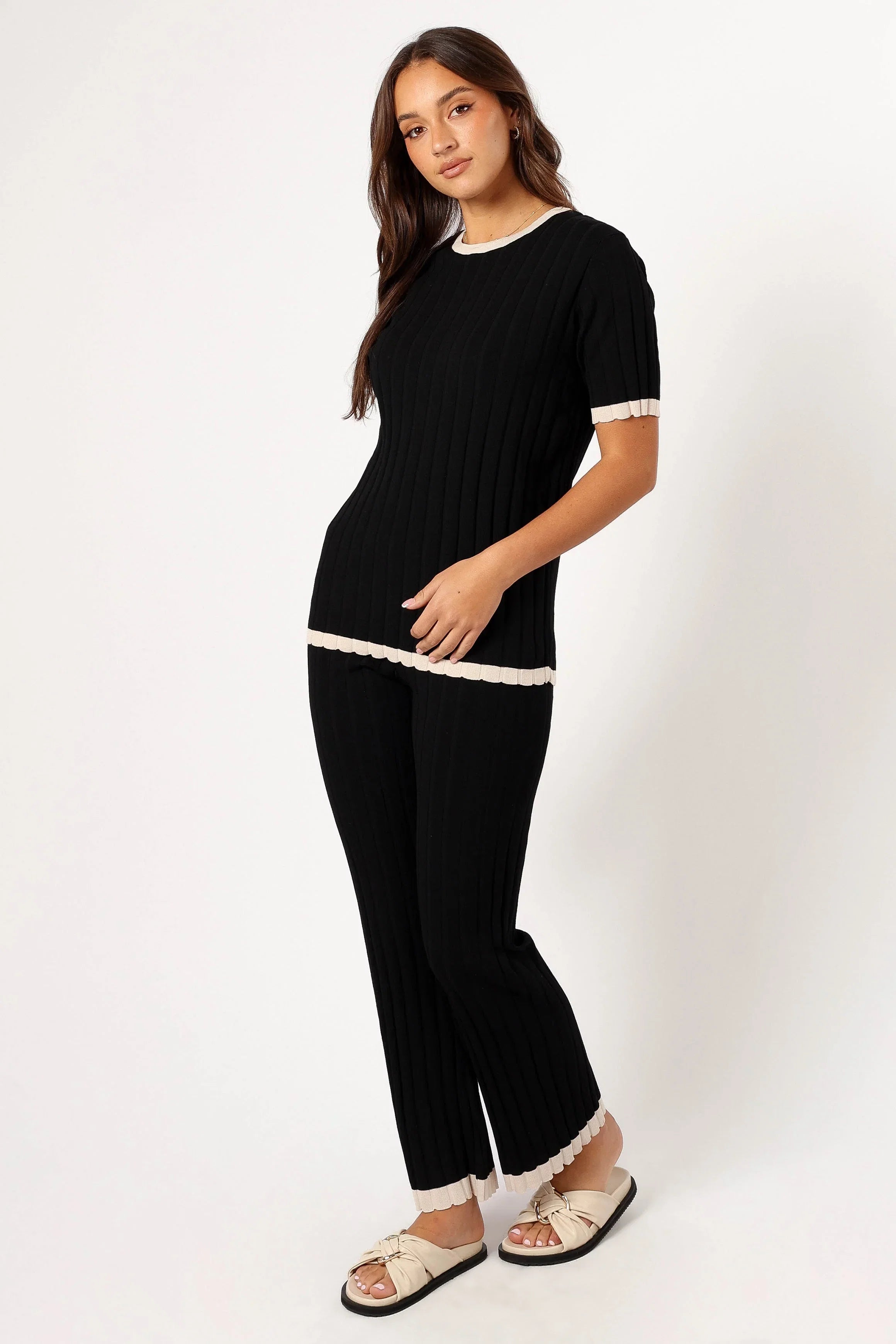 Henrie Knit Set Black Beige