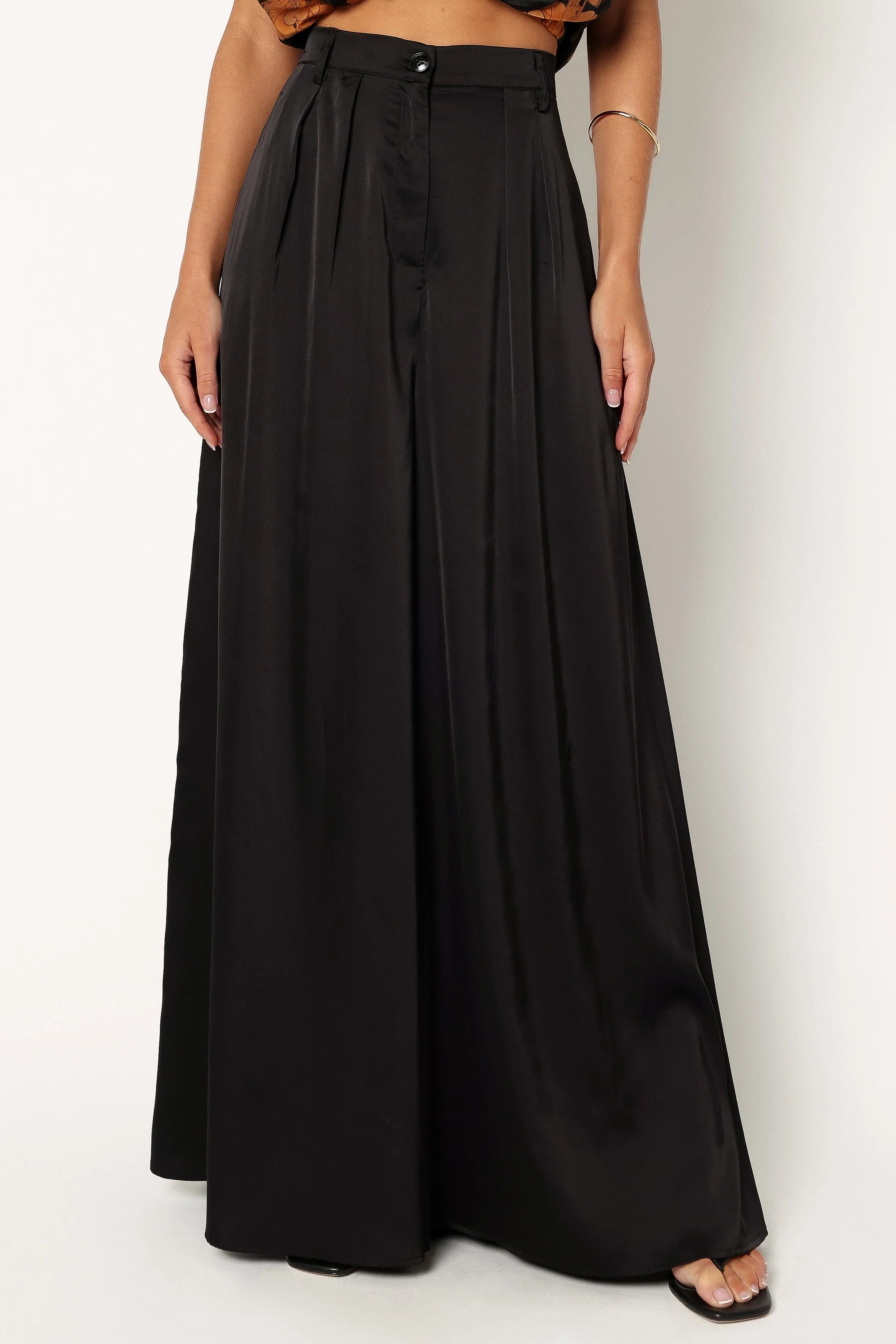 Taya Two Piece Set Black