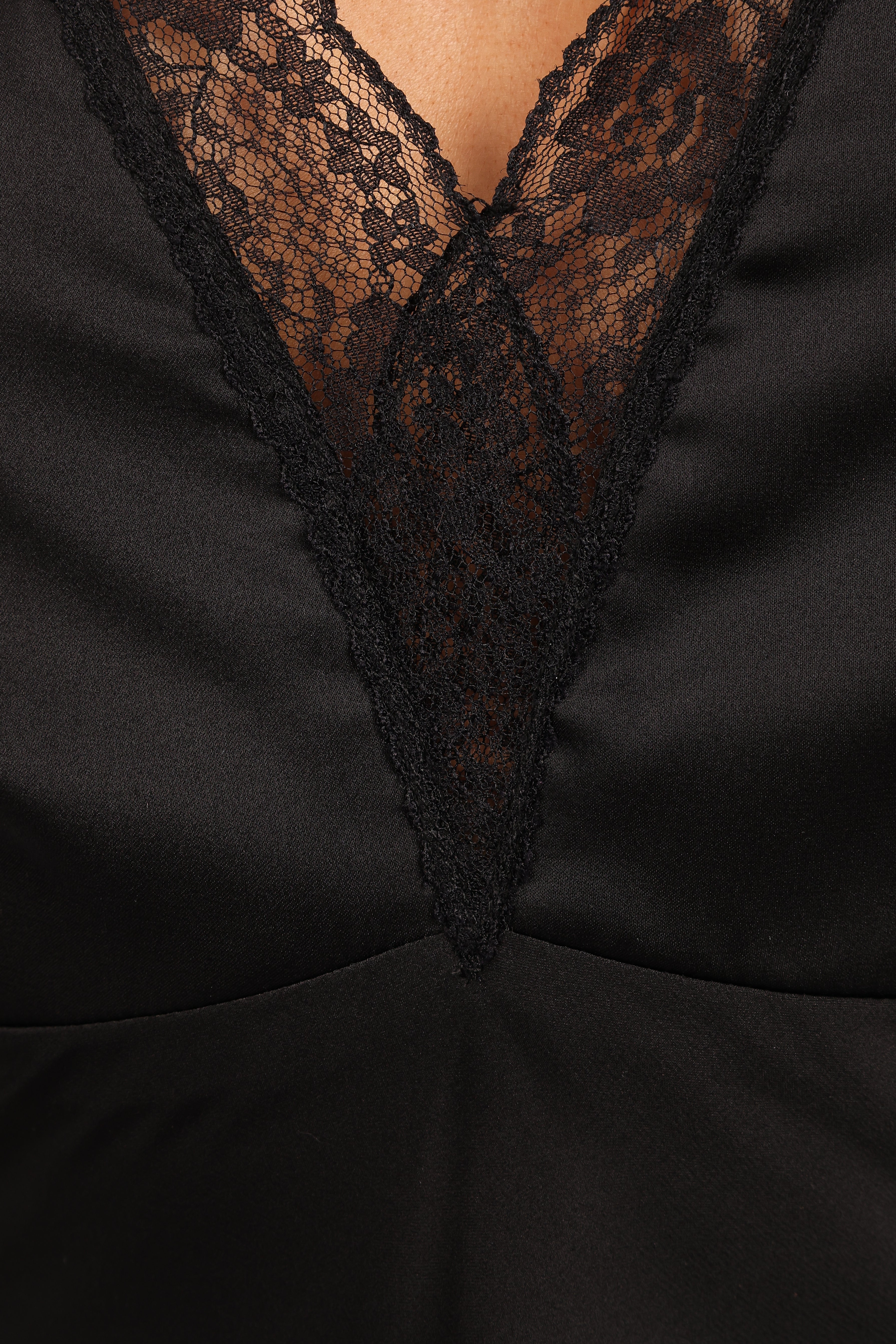 Kalina Halterneck Maxi Dress Black