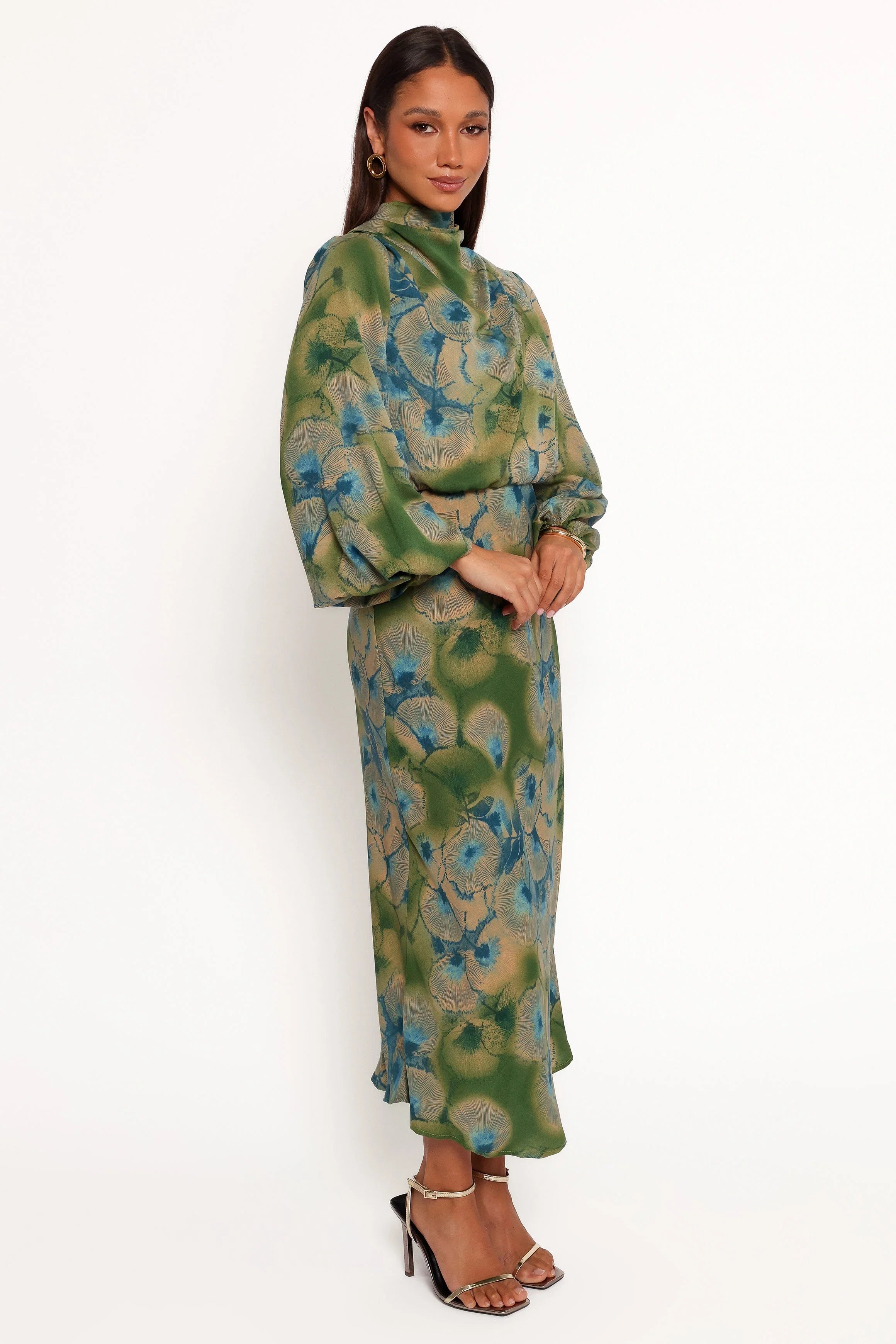 Perrie Long Sleeve Midi Dress Green