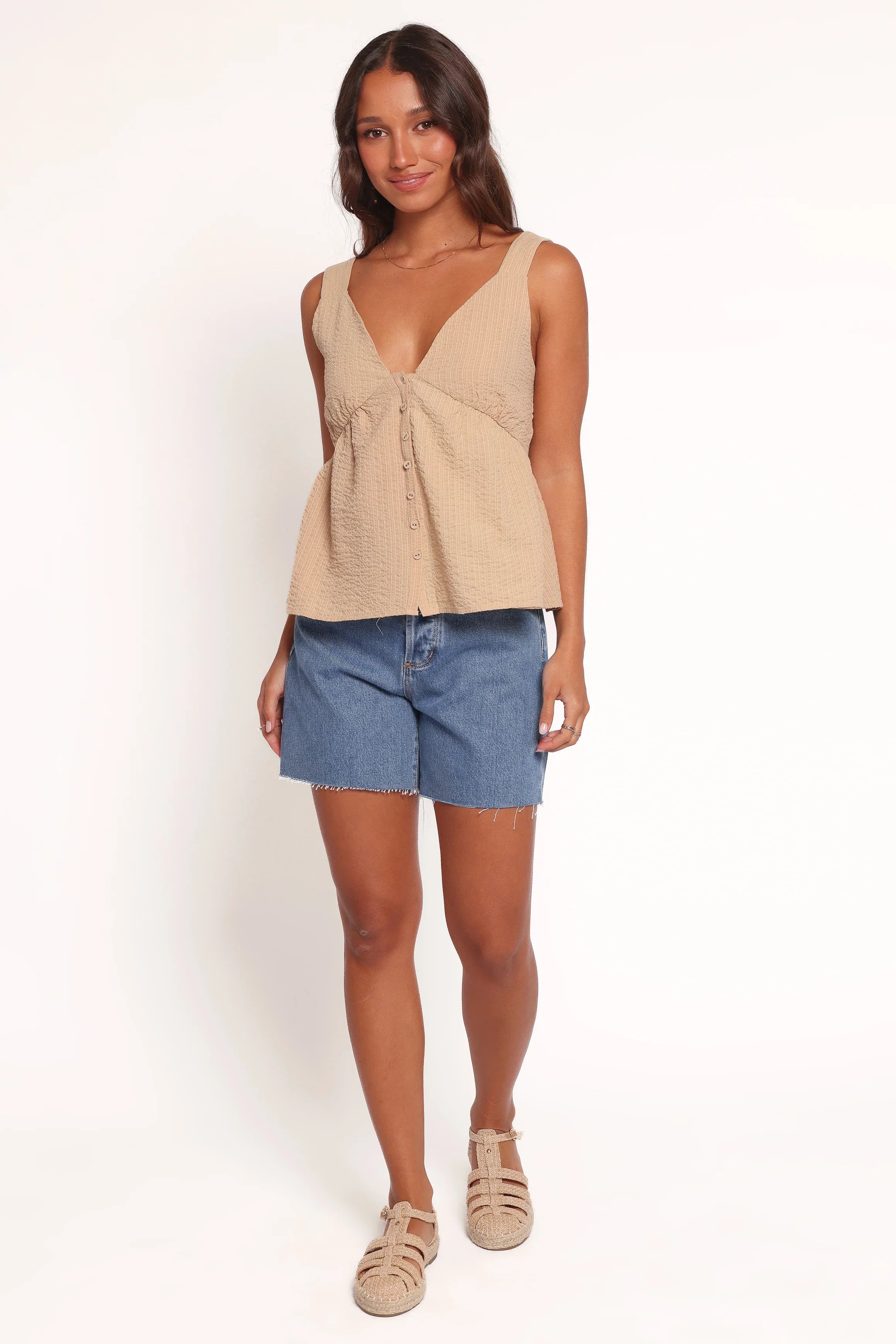 Denni Top Sand