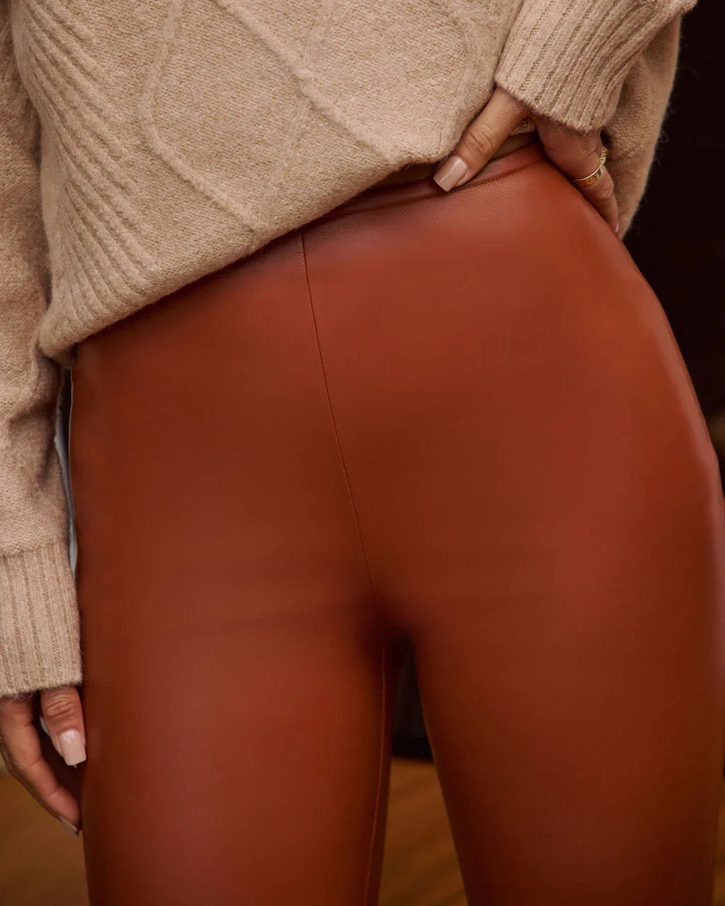 Savrin Vegan Leather Leggings