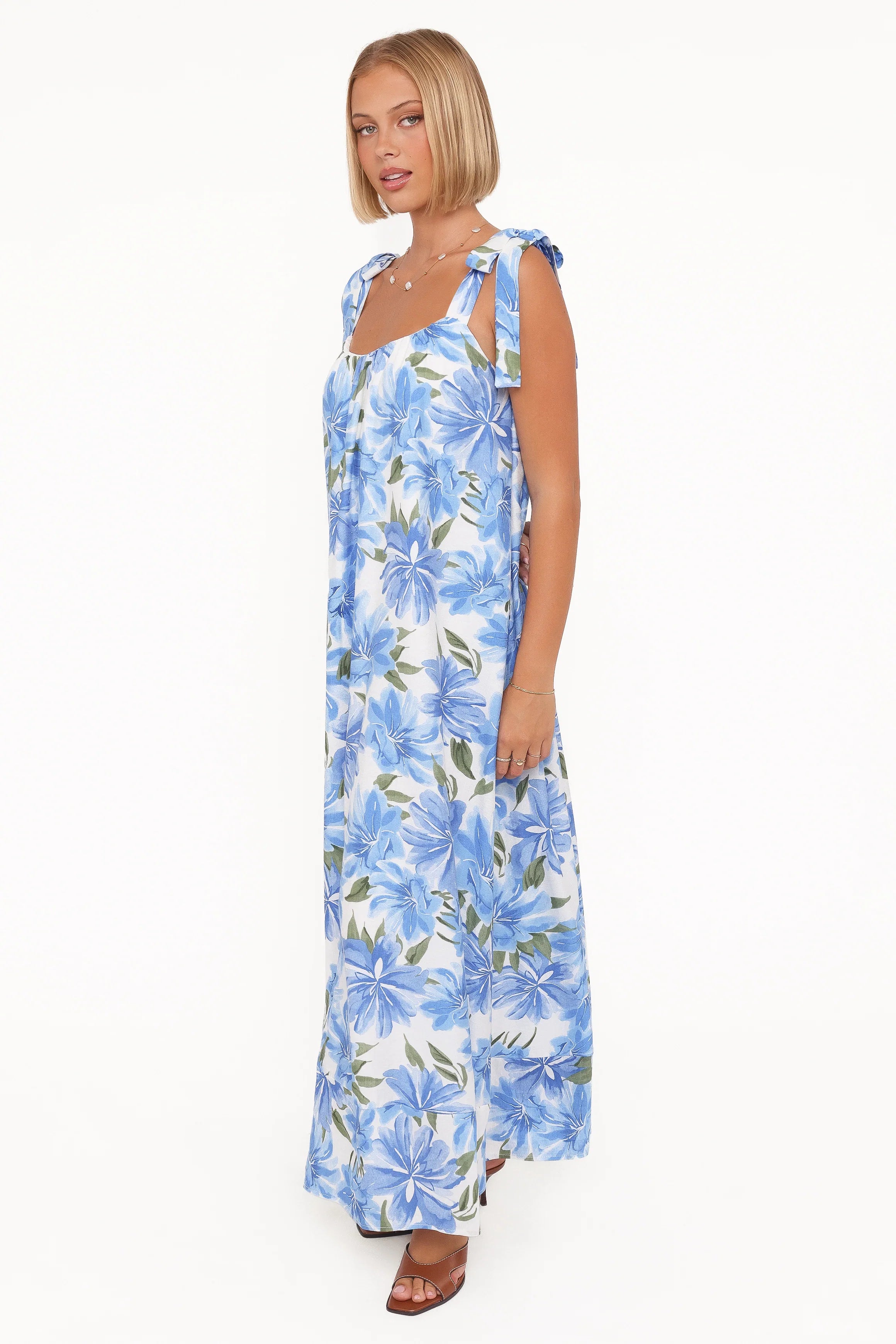 Amber Maxi Dress Blue Floral