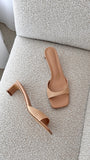 Yadira Heel Natural Raffia