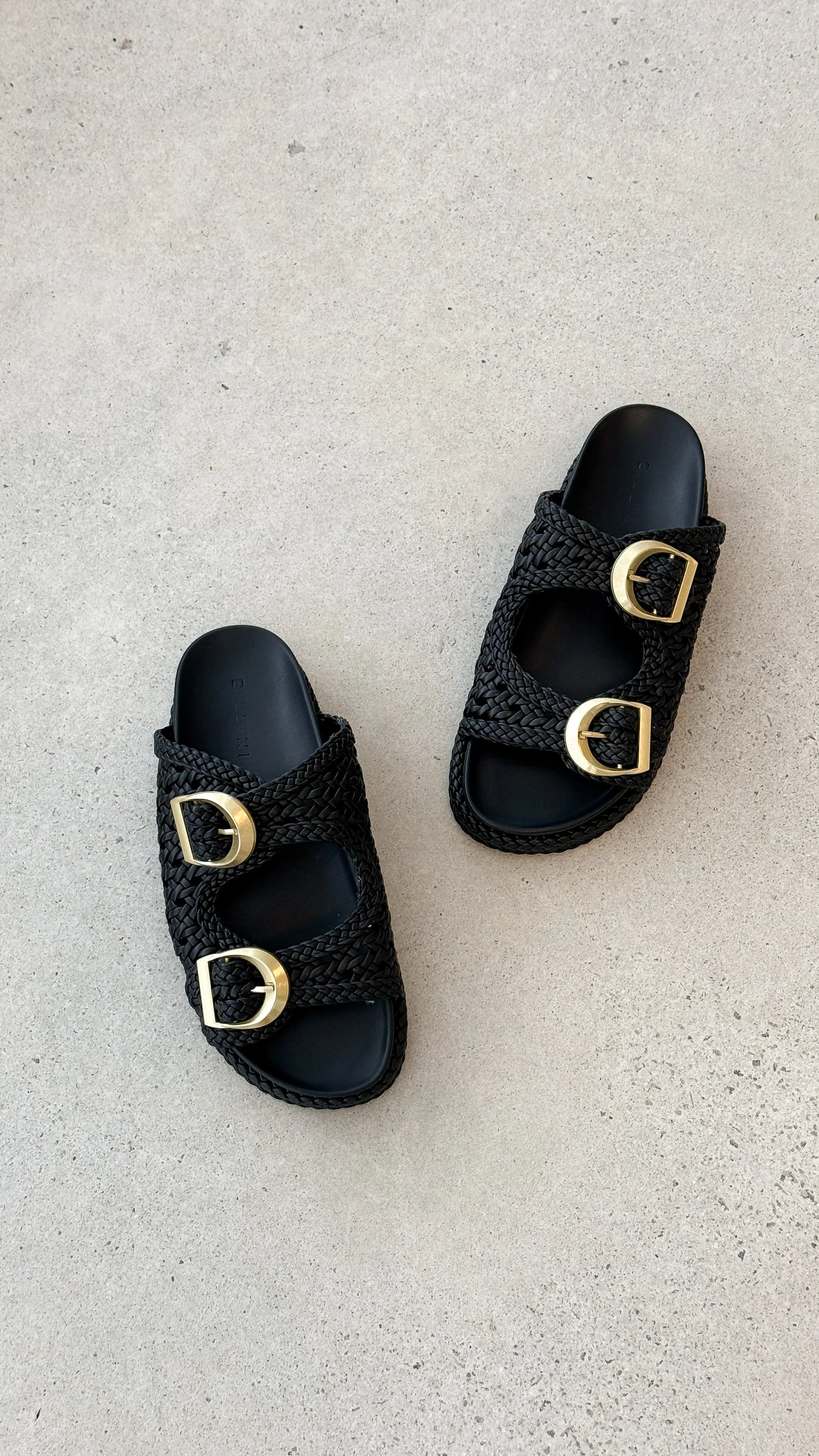 Gisella Slide Black