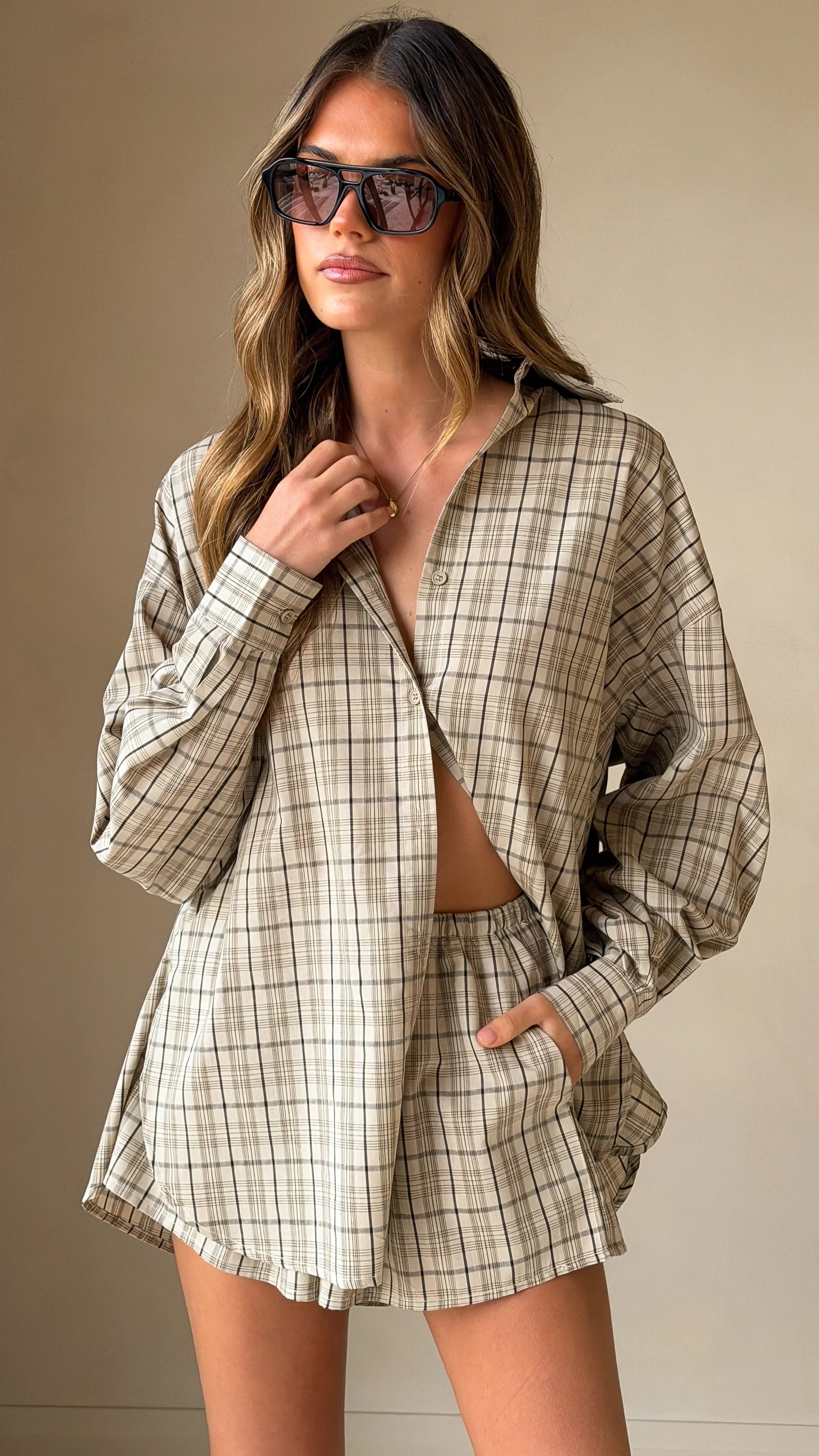 Arli Button Up Shirt Beige Brown Plaid