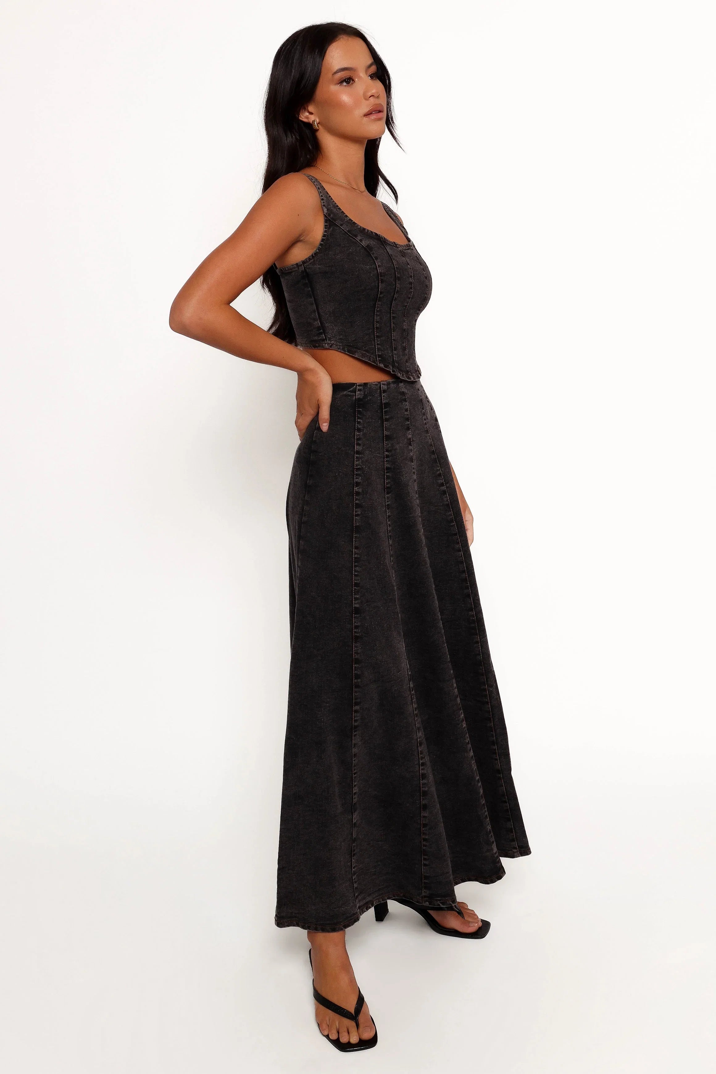 Mara Midi Skirt Black