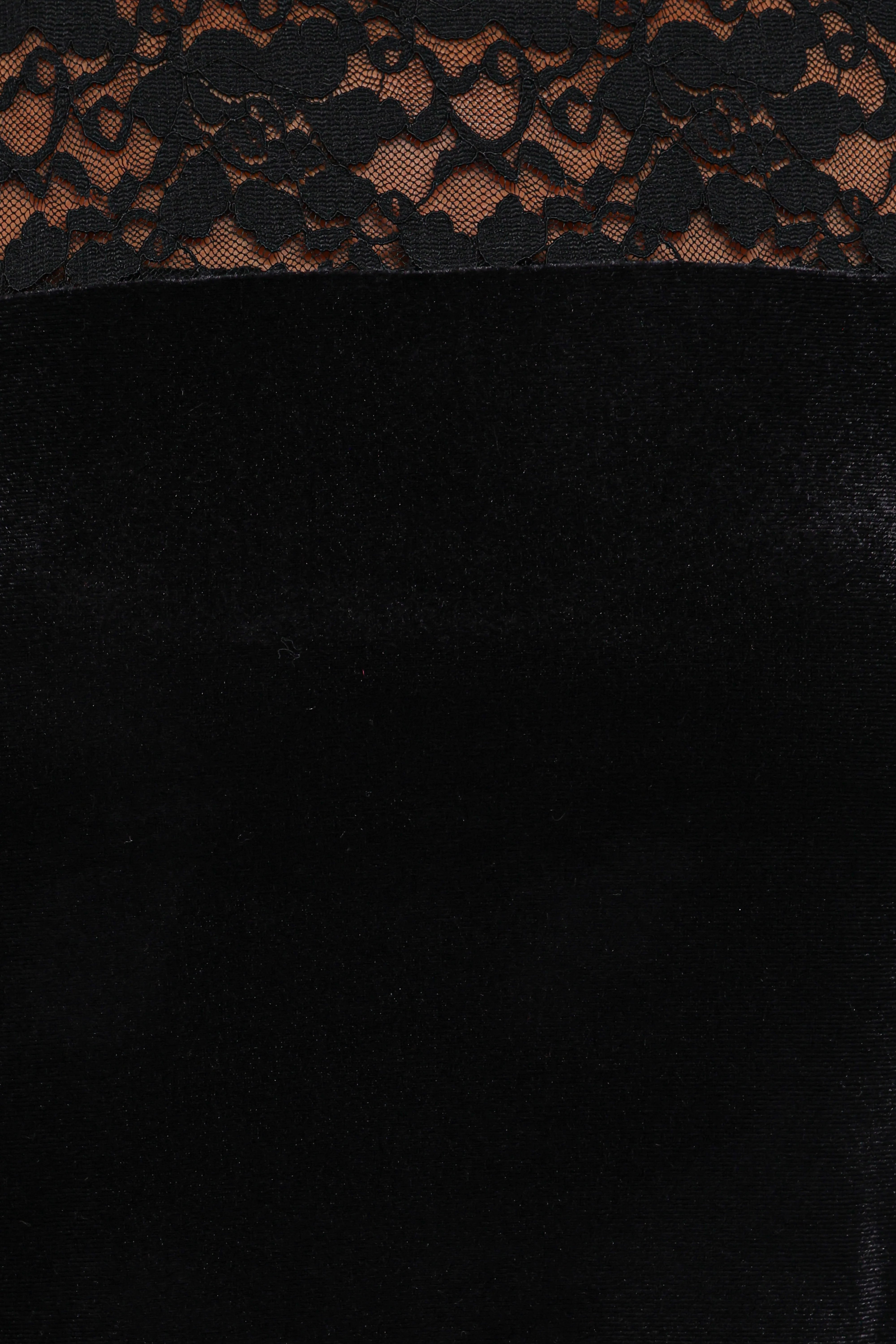 Caitlin Top Black Velvet