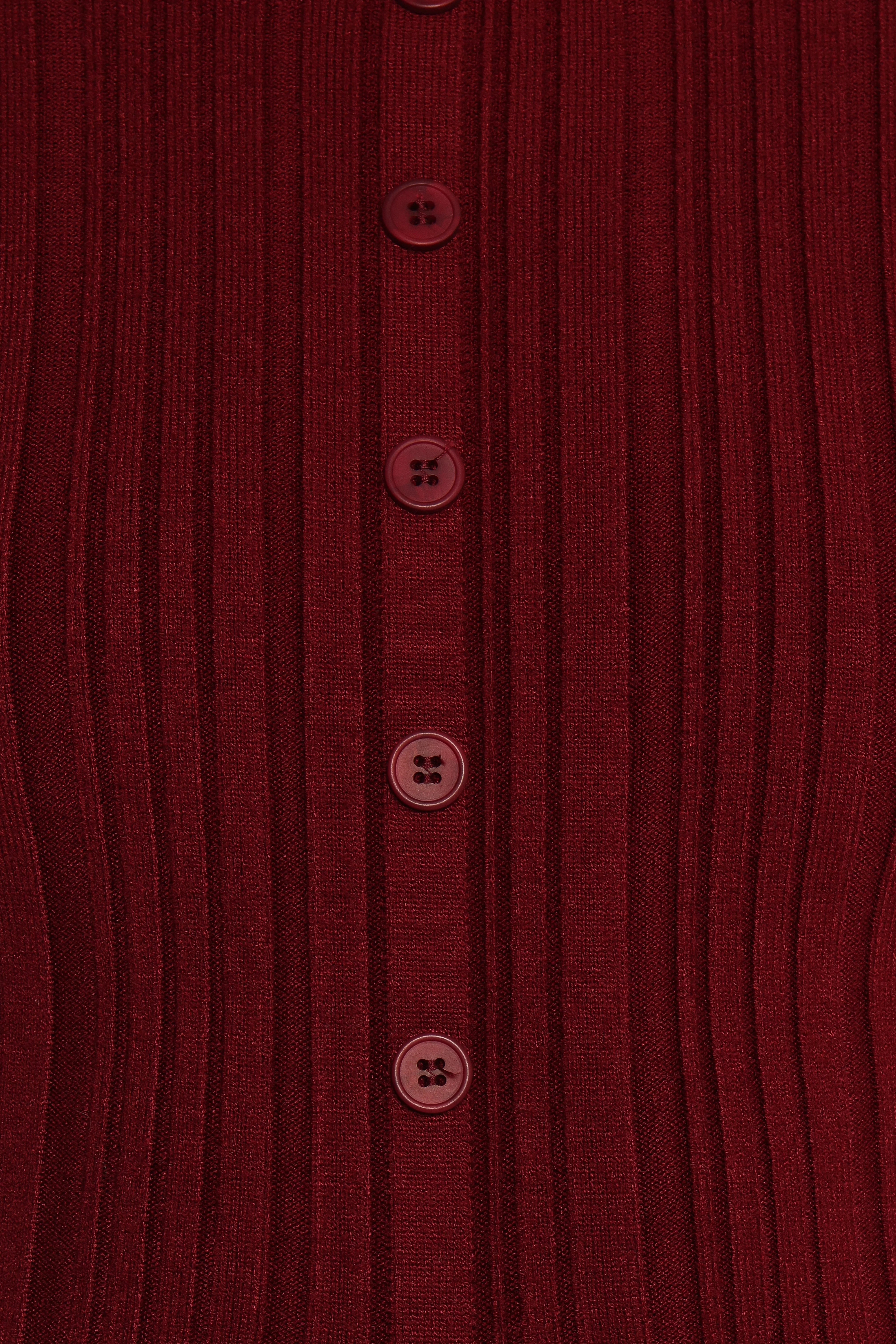 Hatte Cardigan Top Dark Cherry