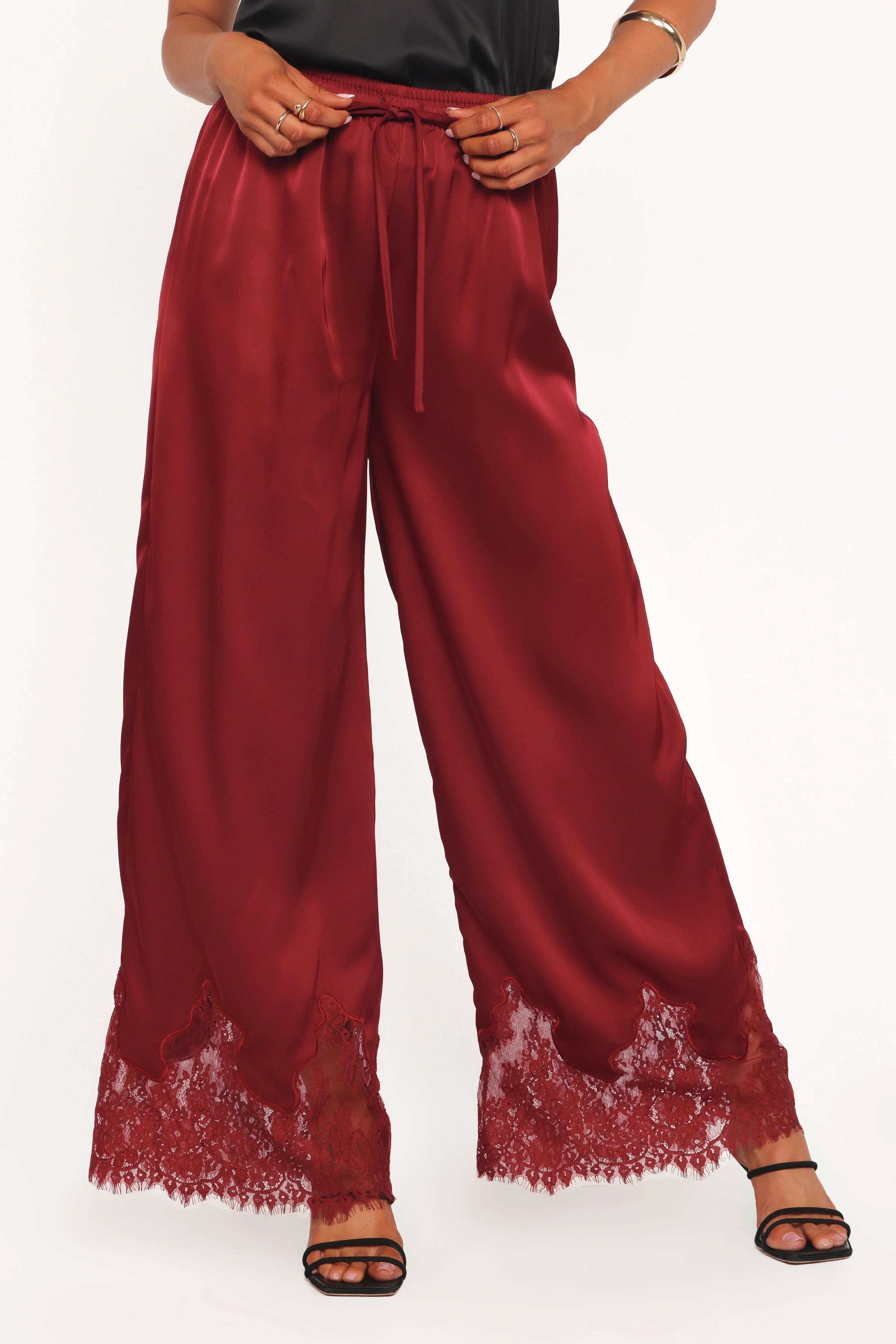 Viola Drawstring Wide Leg Pant Wine
