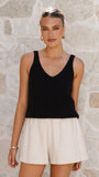 Neelia Top Black