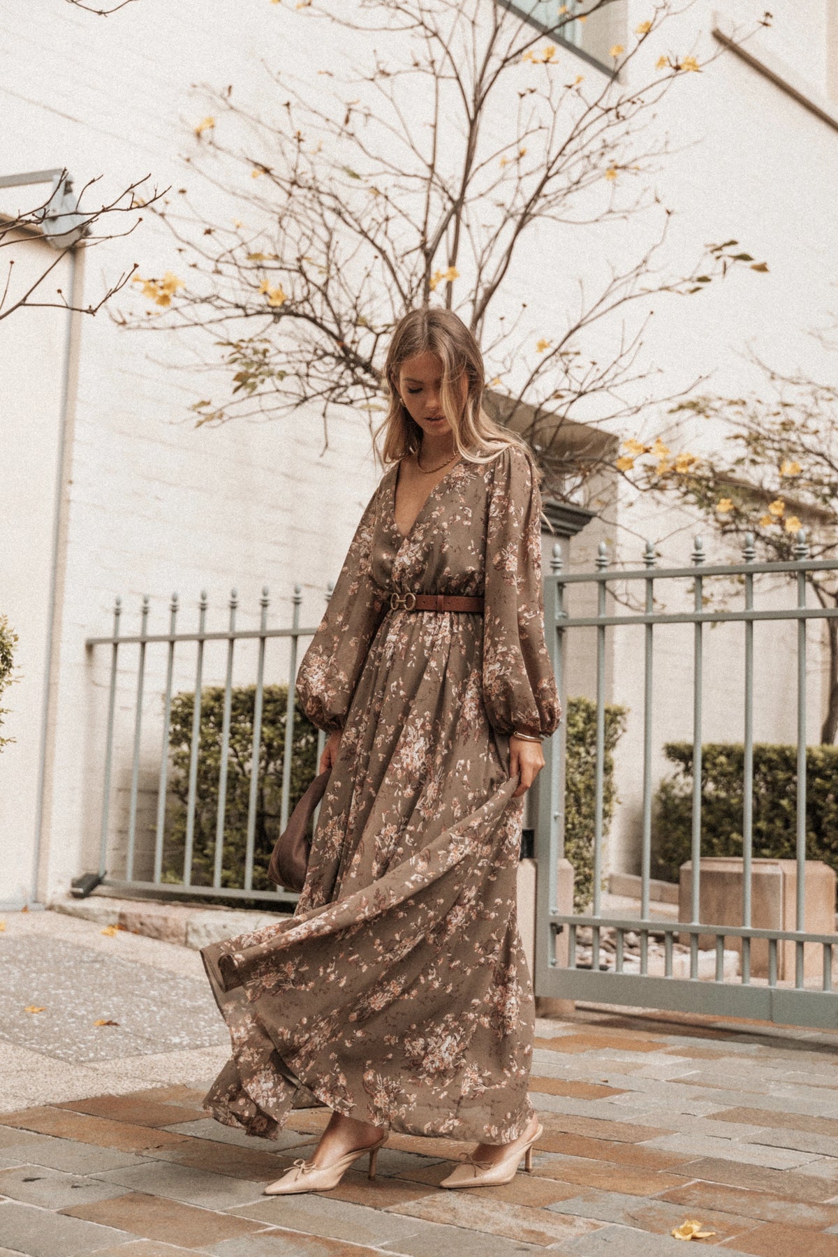 Anisa Maxi Dress Olive Floral