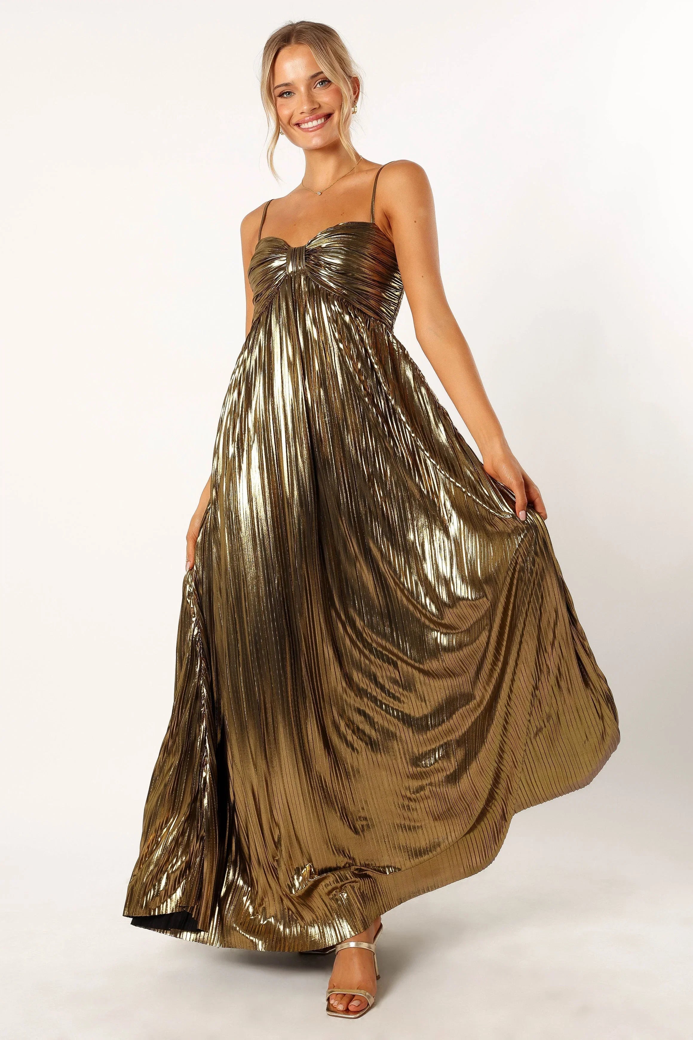 Kanthro Pleated Maxi Dress Gold