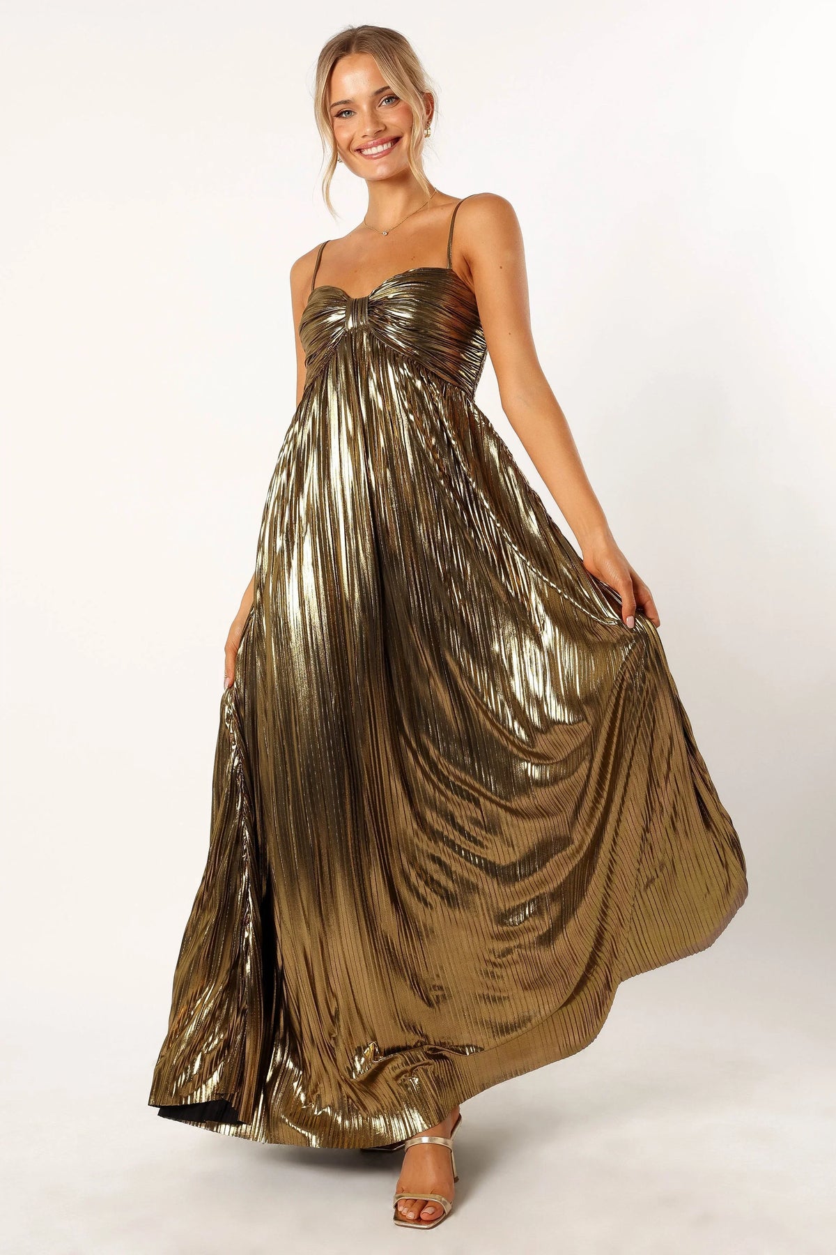 Kanthro Pleated Maxi Dress Gold