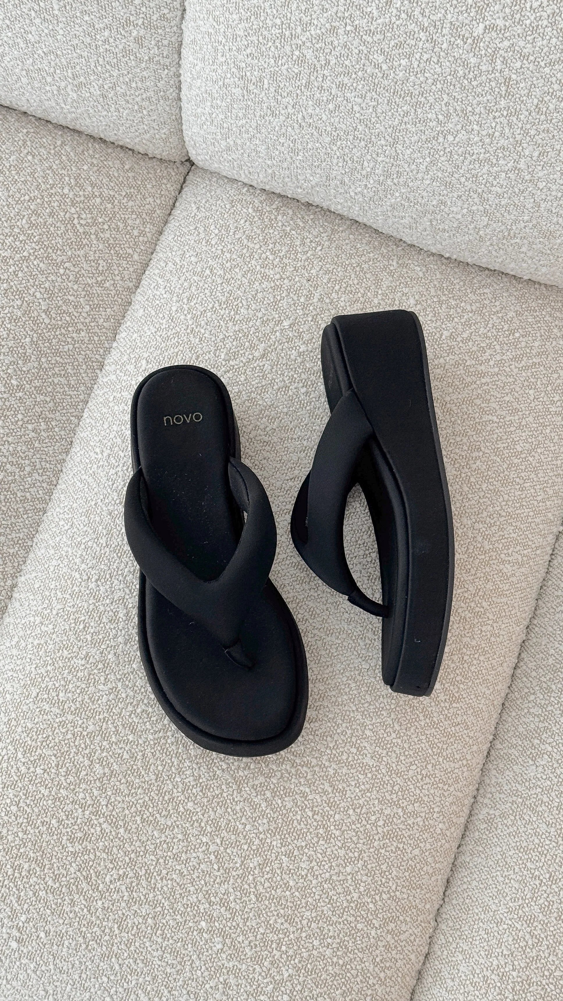 Bibiana Platform Thong Black