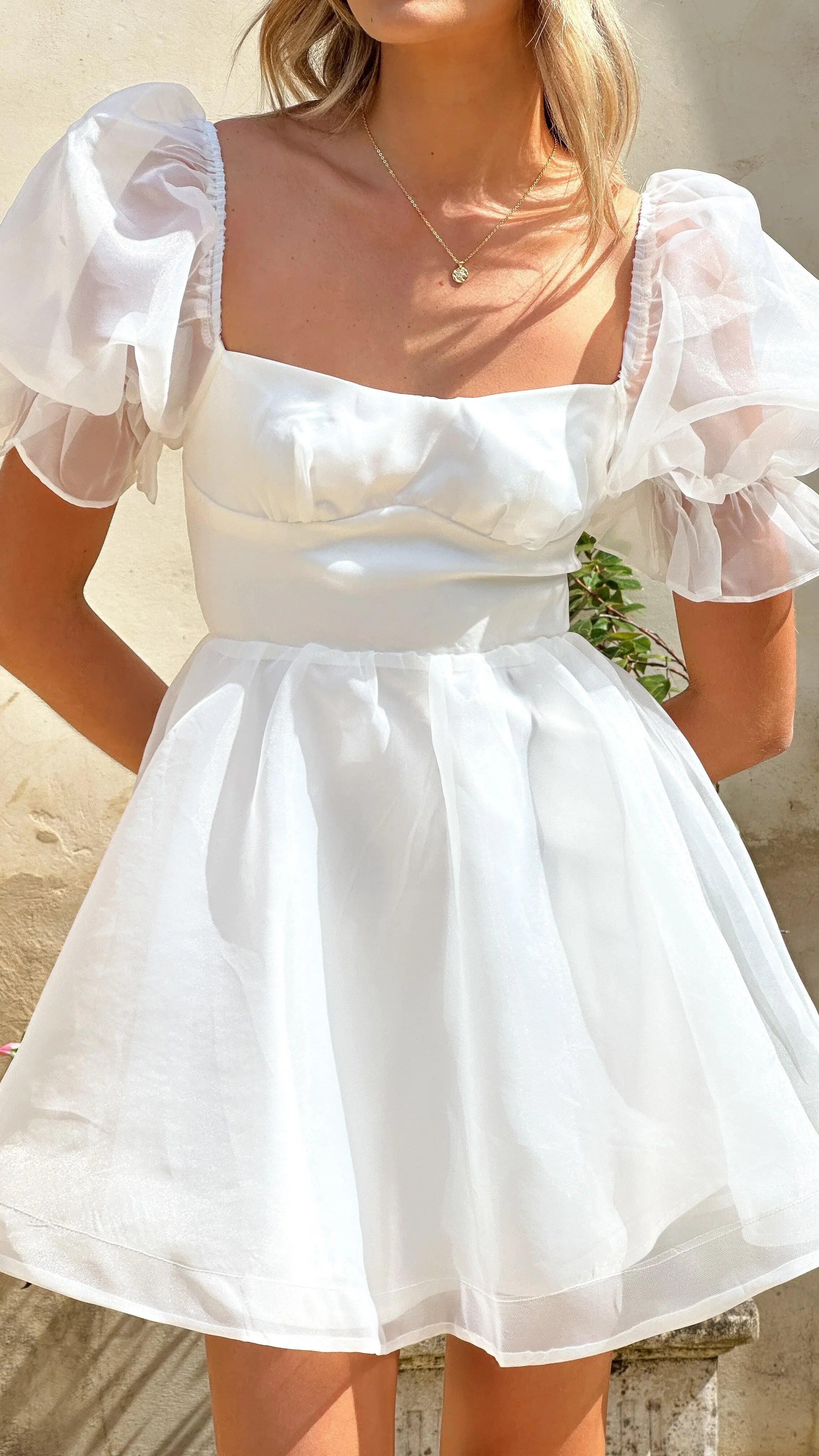 Lakeithia Mini Dress White