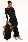 Emily Burnout Velvet Skirt Black