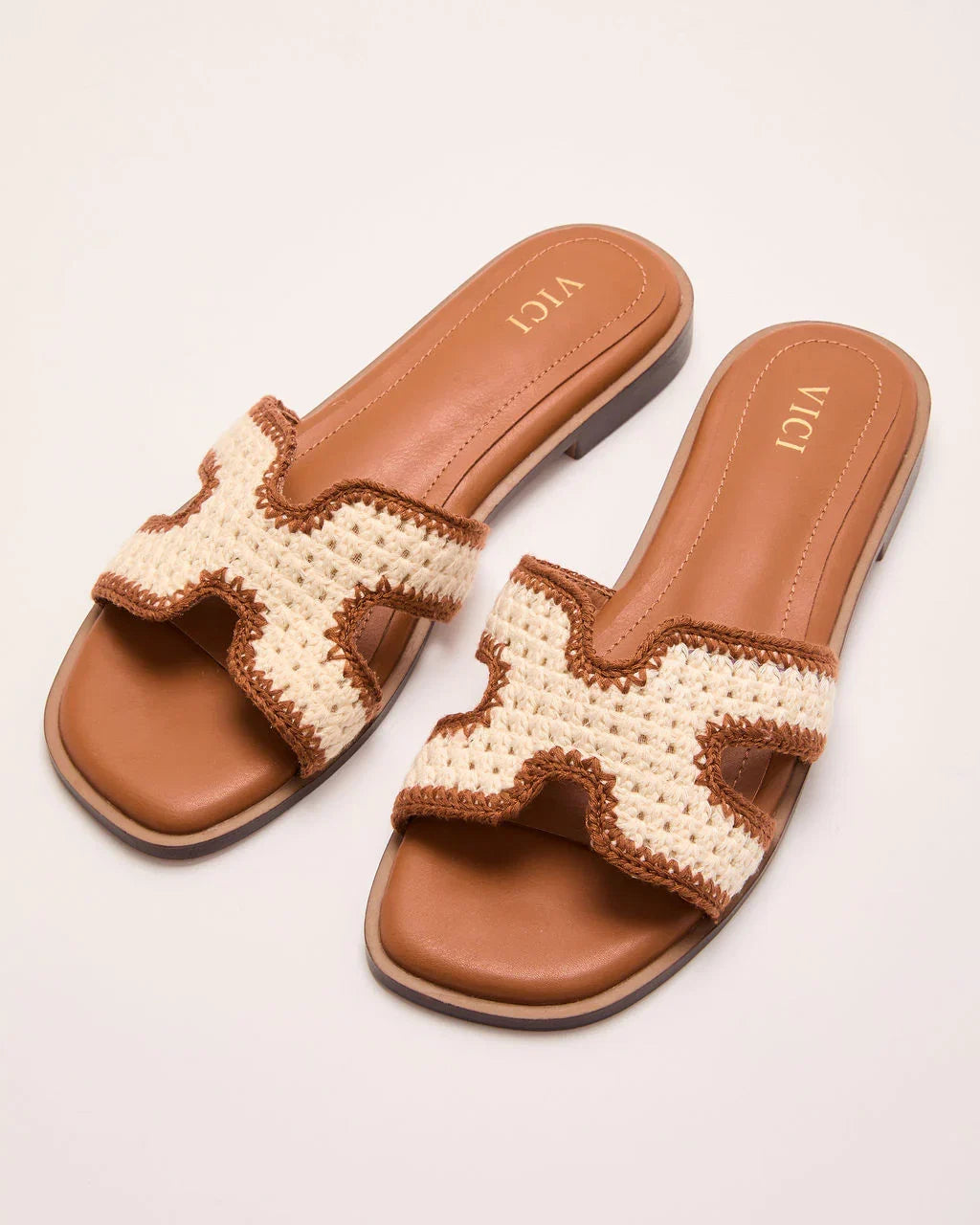 Island Luxe Contrast Trim Crochet Sandals