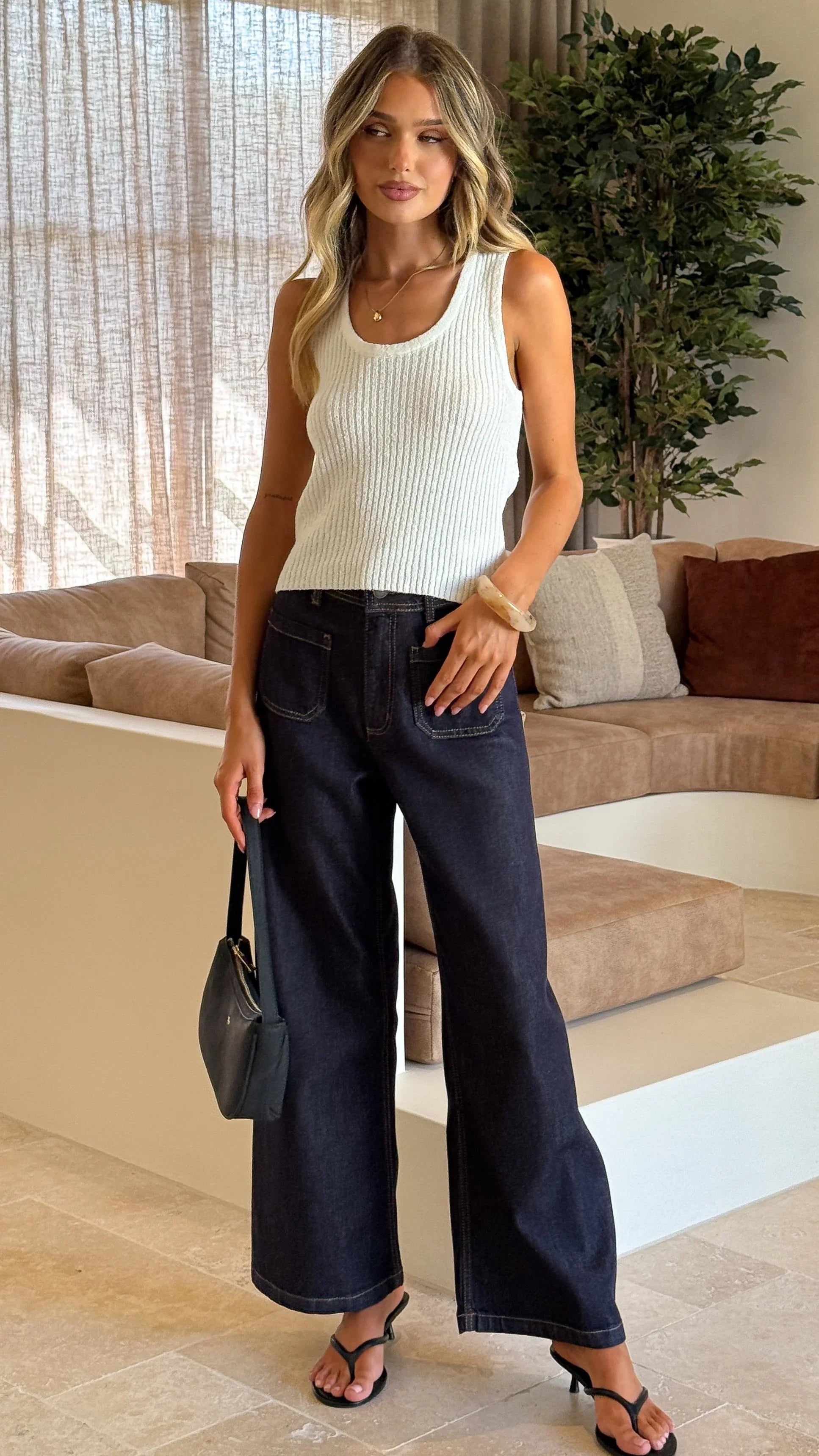 Yuko Front Pocket Straight Leg Jeans Dark Wash