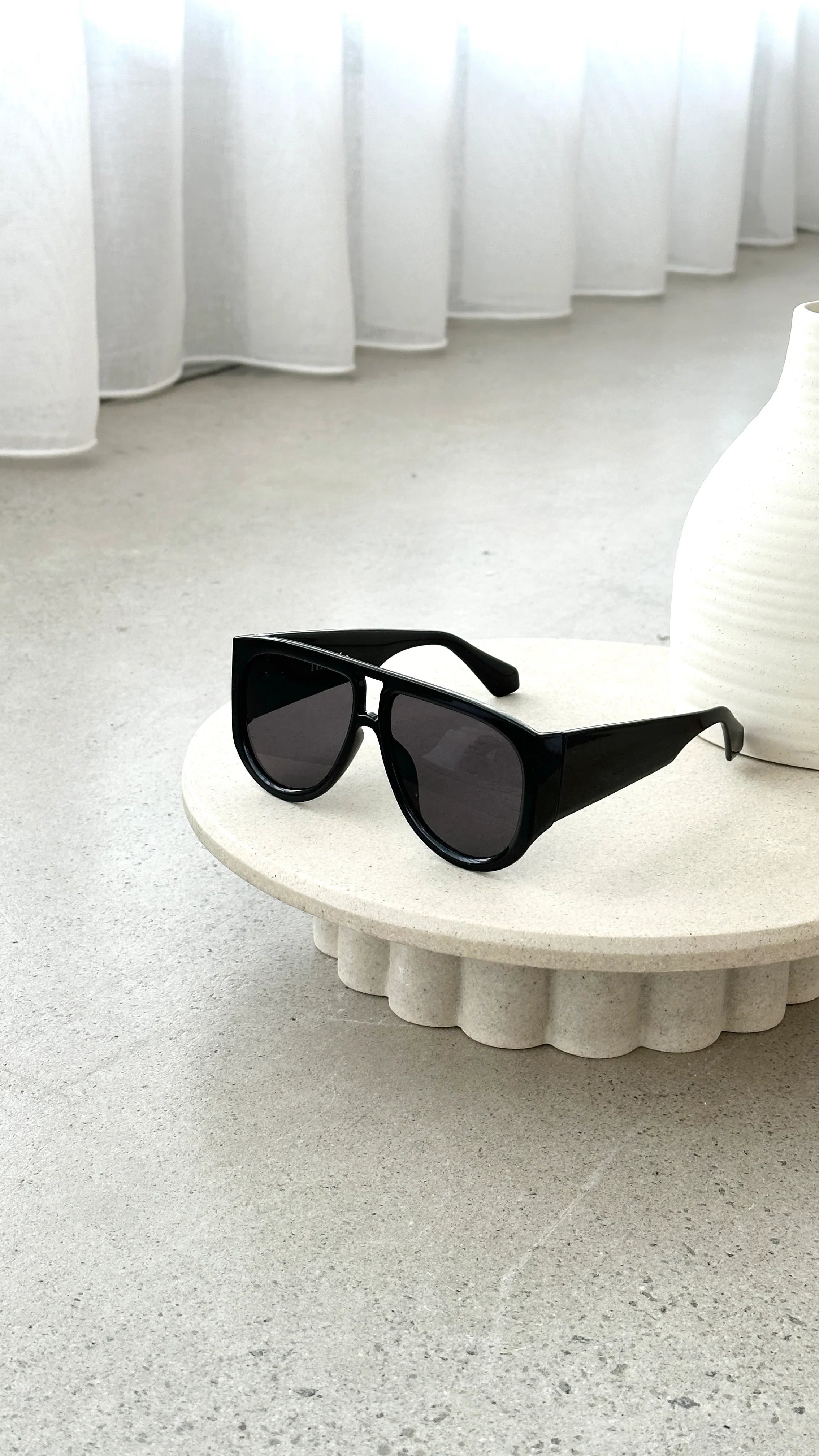 RC Shadow Aviator Sunglasses Black
