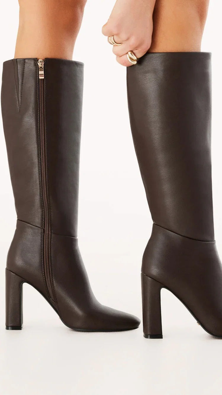 Nakoa Boots Chocolate
