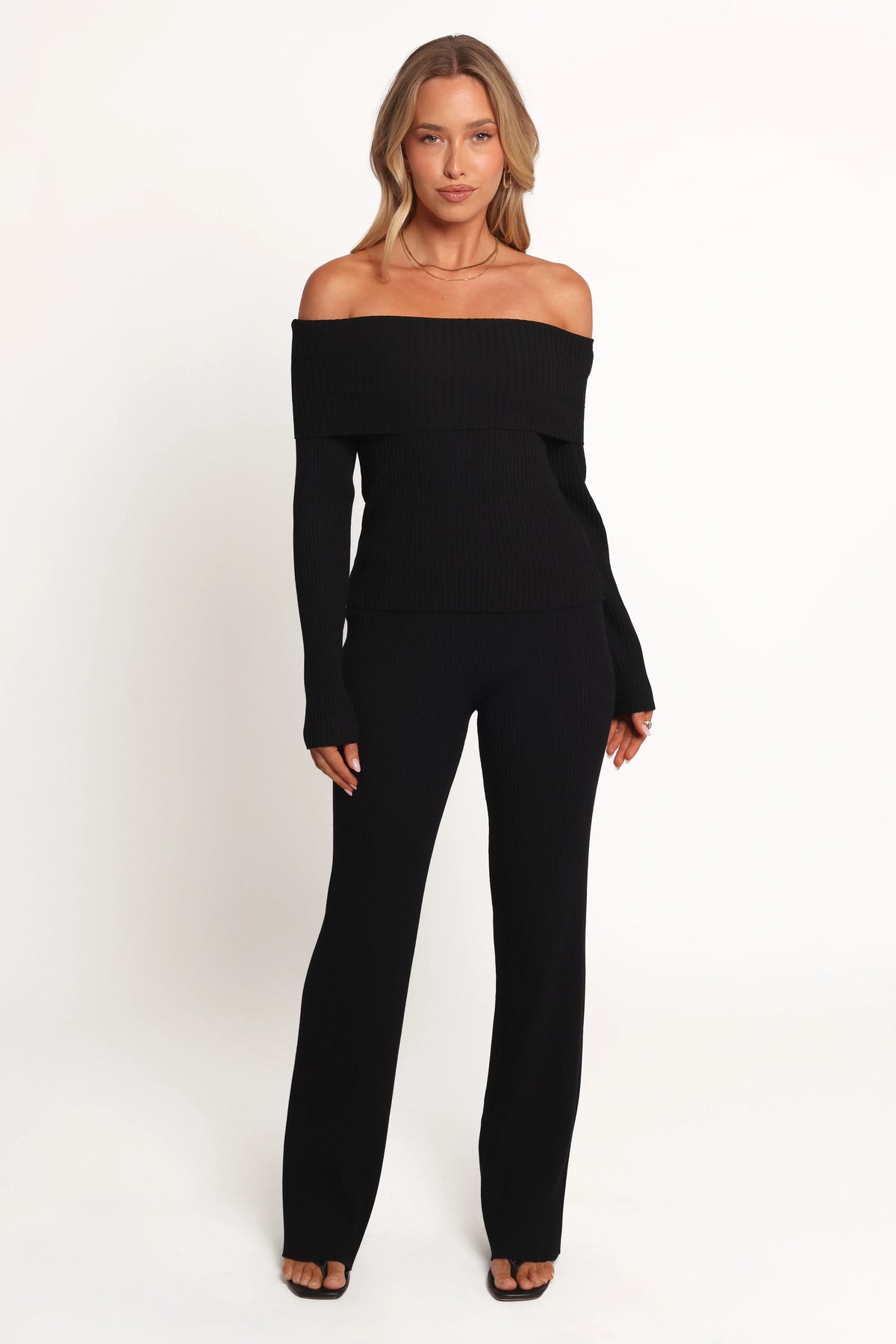 Gindie Ribbed Knit Off The Shoulder Pant Set Black