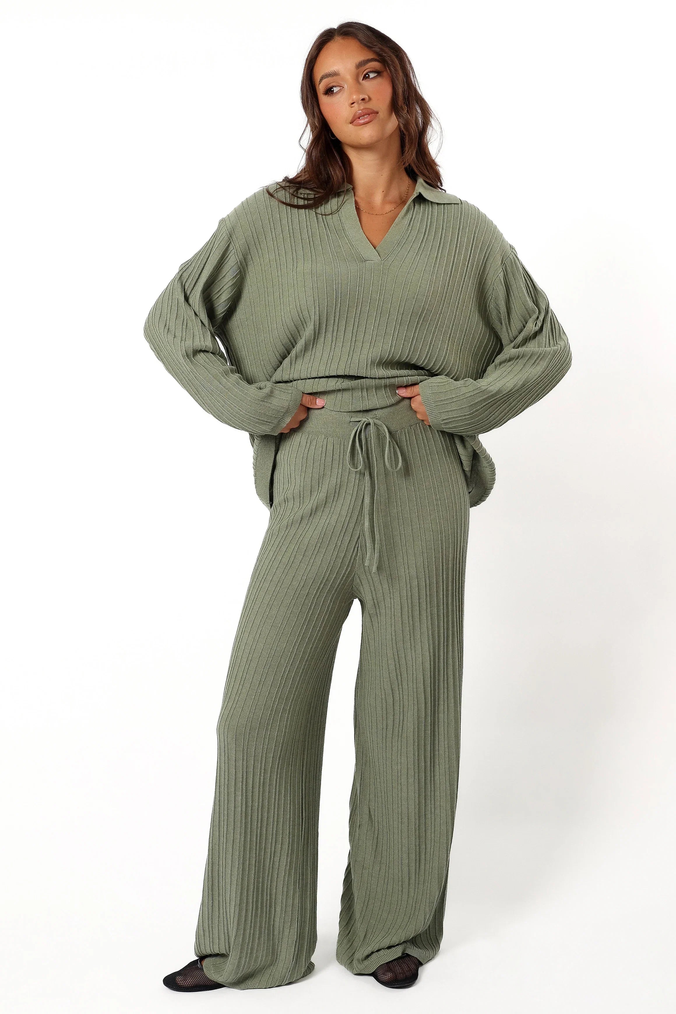Sonole Cable Knit Sweater Khaki