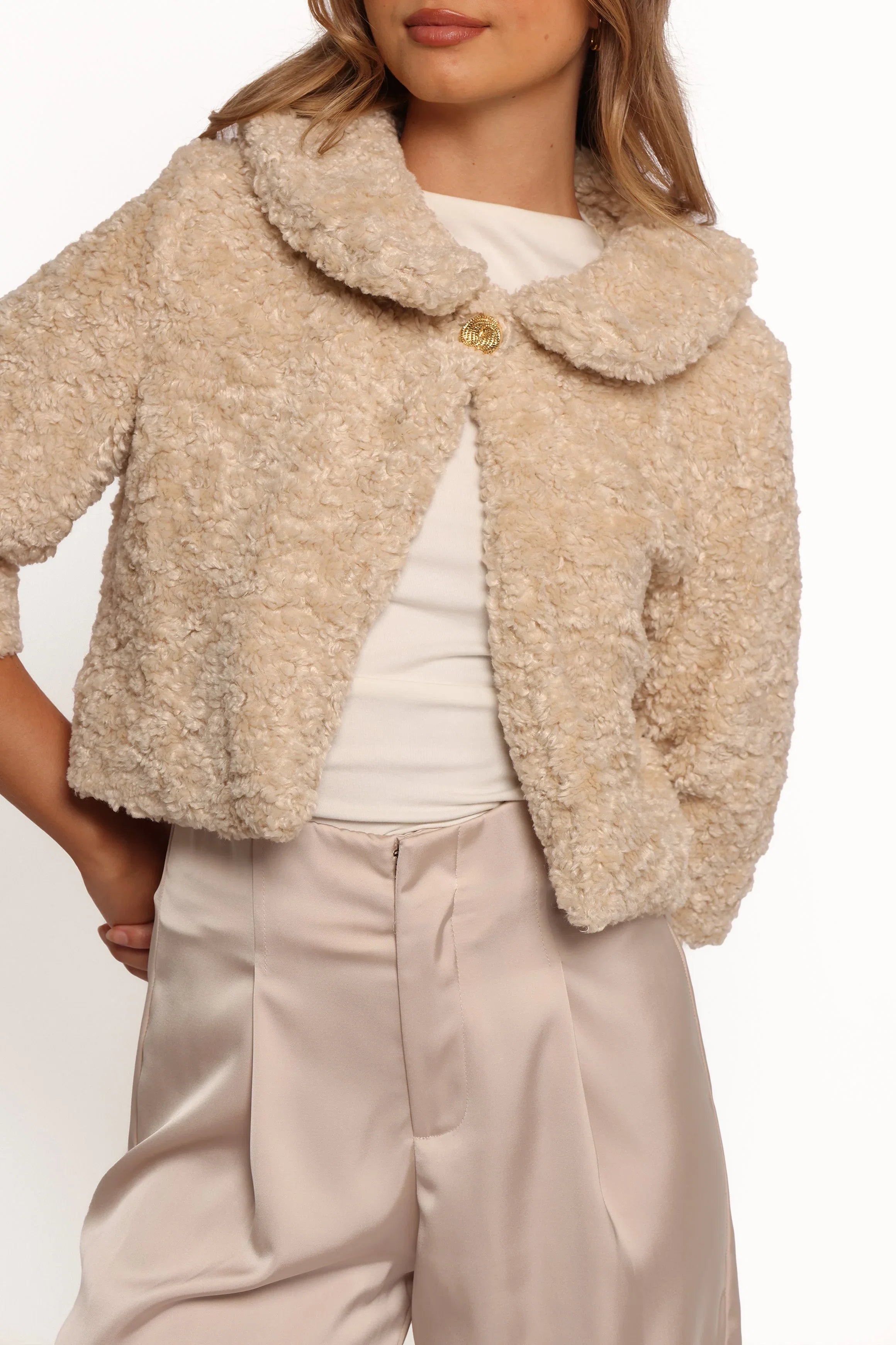 Lucie Faux Fur Crop Jacket Cream
