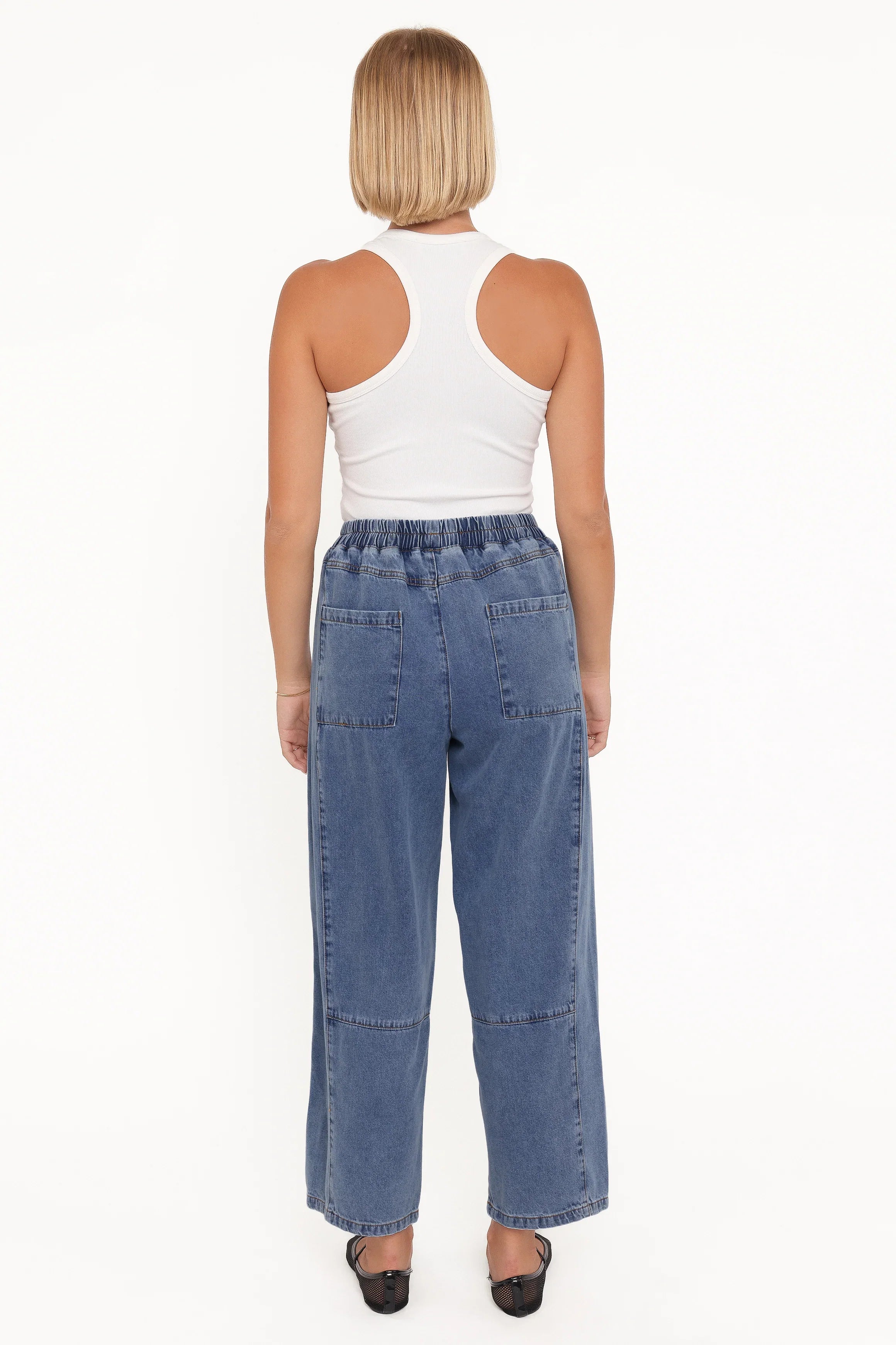 Sophie Cropped Barrel Jean Medium Wash