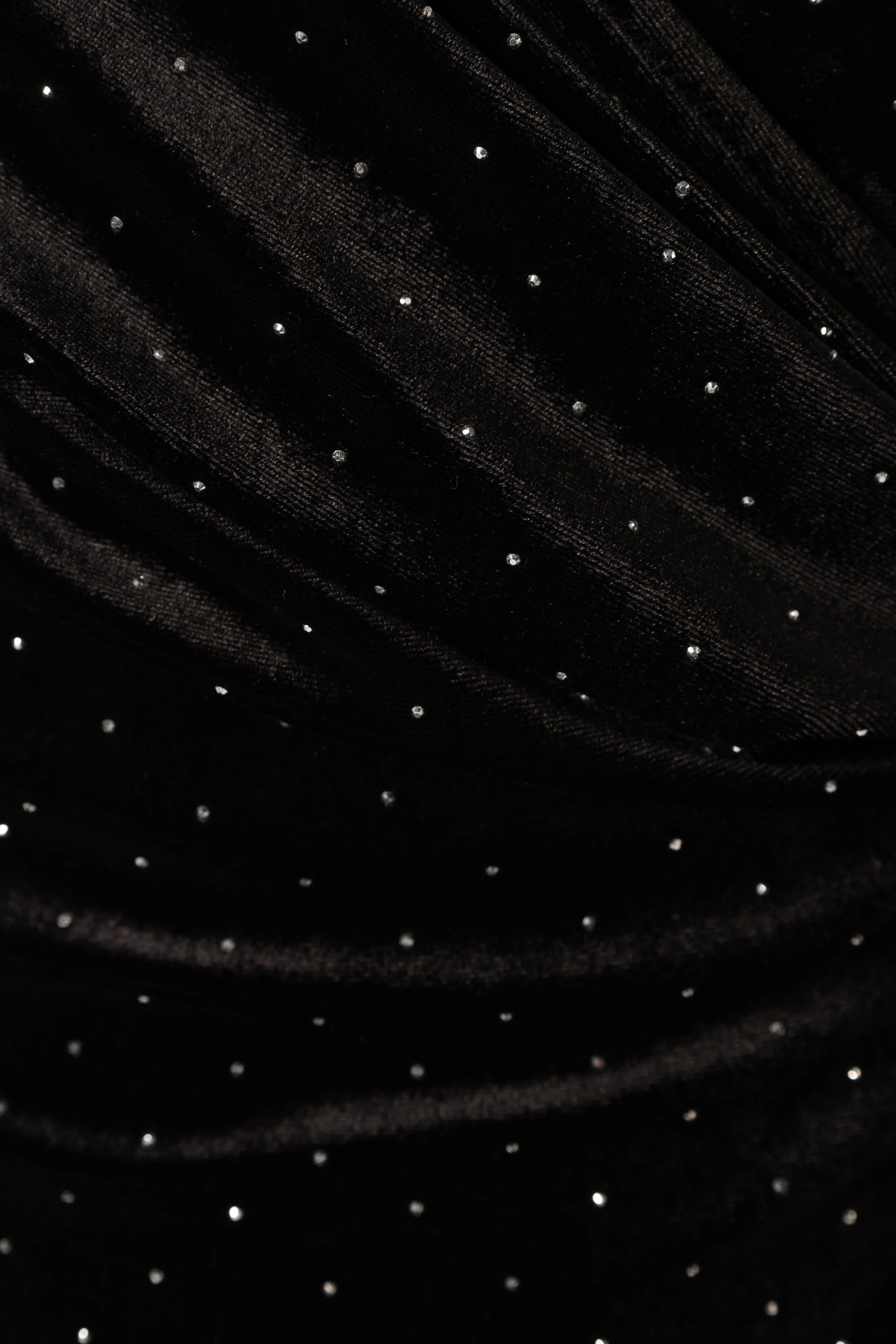 Renarde Wrap Velvet Midi Dress Black