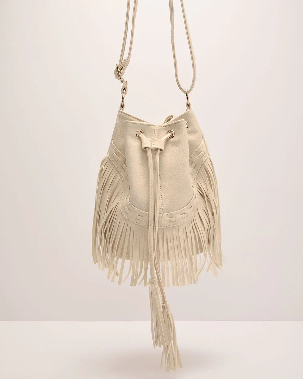 Viral Daydream Fringe Bucket Crossbody Bag